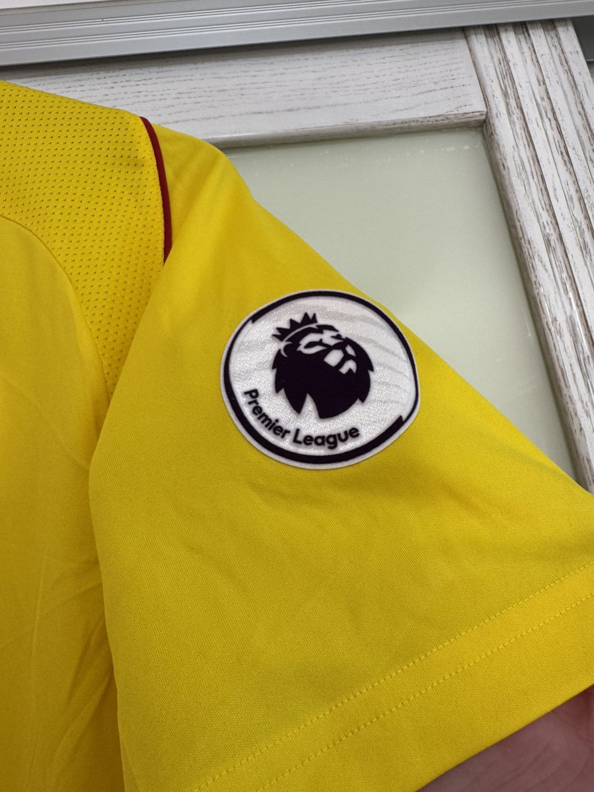 Adidas Cowell #1 Watford 2017-2018 Home Soccer Jersey Football Kit Size US L / EU 52-54 / 3 - 11 Thumbnail