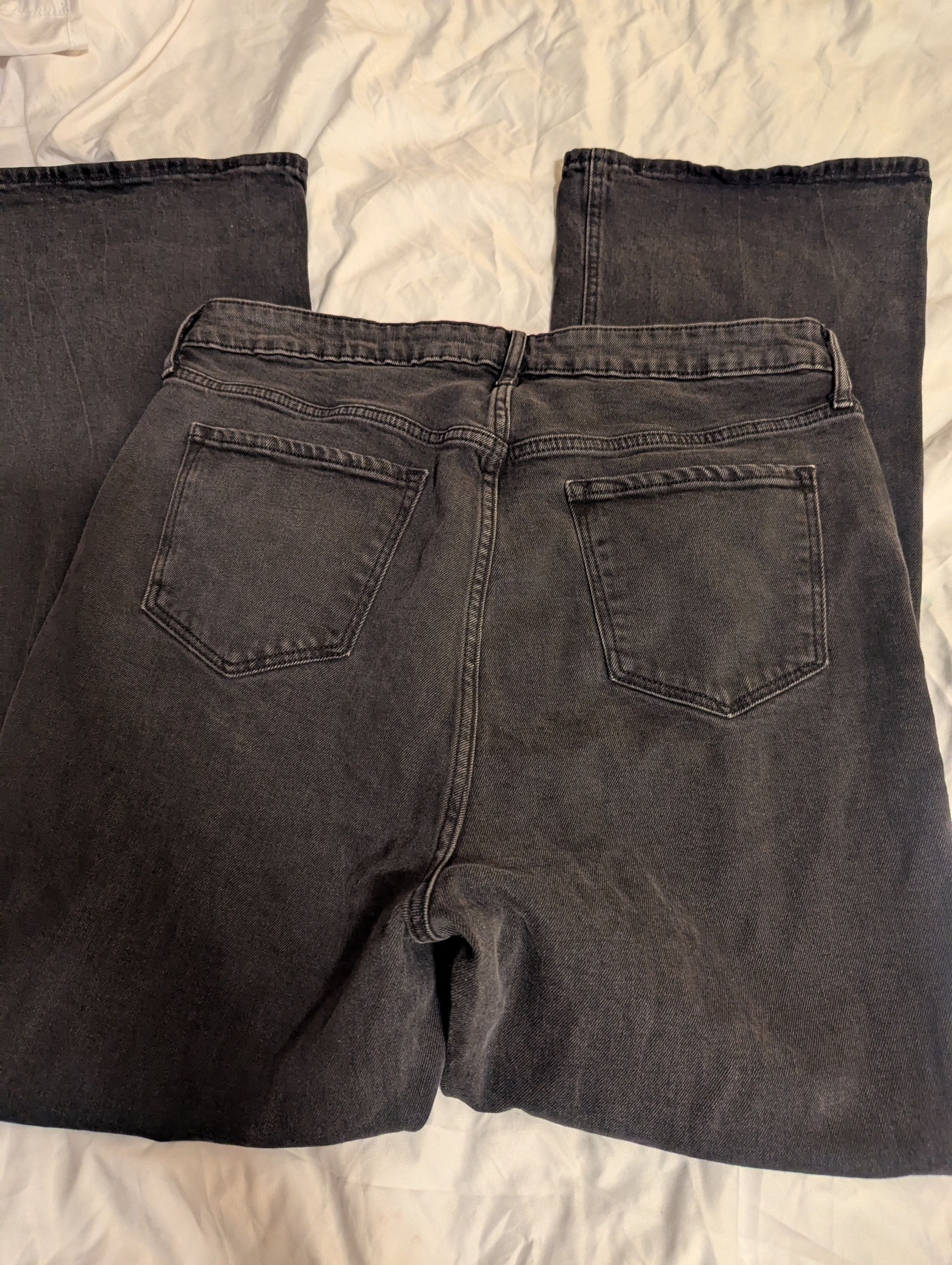 Old Navy Old Navy Higher High Rise Flare bottom Jeans 16 Women's Size 38" / US 16 / IT 52 - 2 Thumbnail
