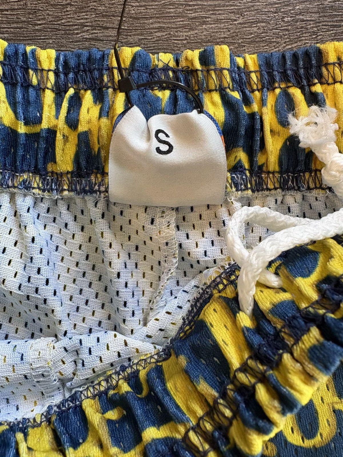 Bravest Studios Bravest Studios Dior Shorts Blue/Yellow S Brand New Size US 30 / EU 46 - 2 Thumbnail