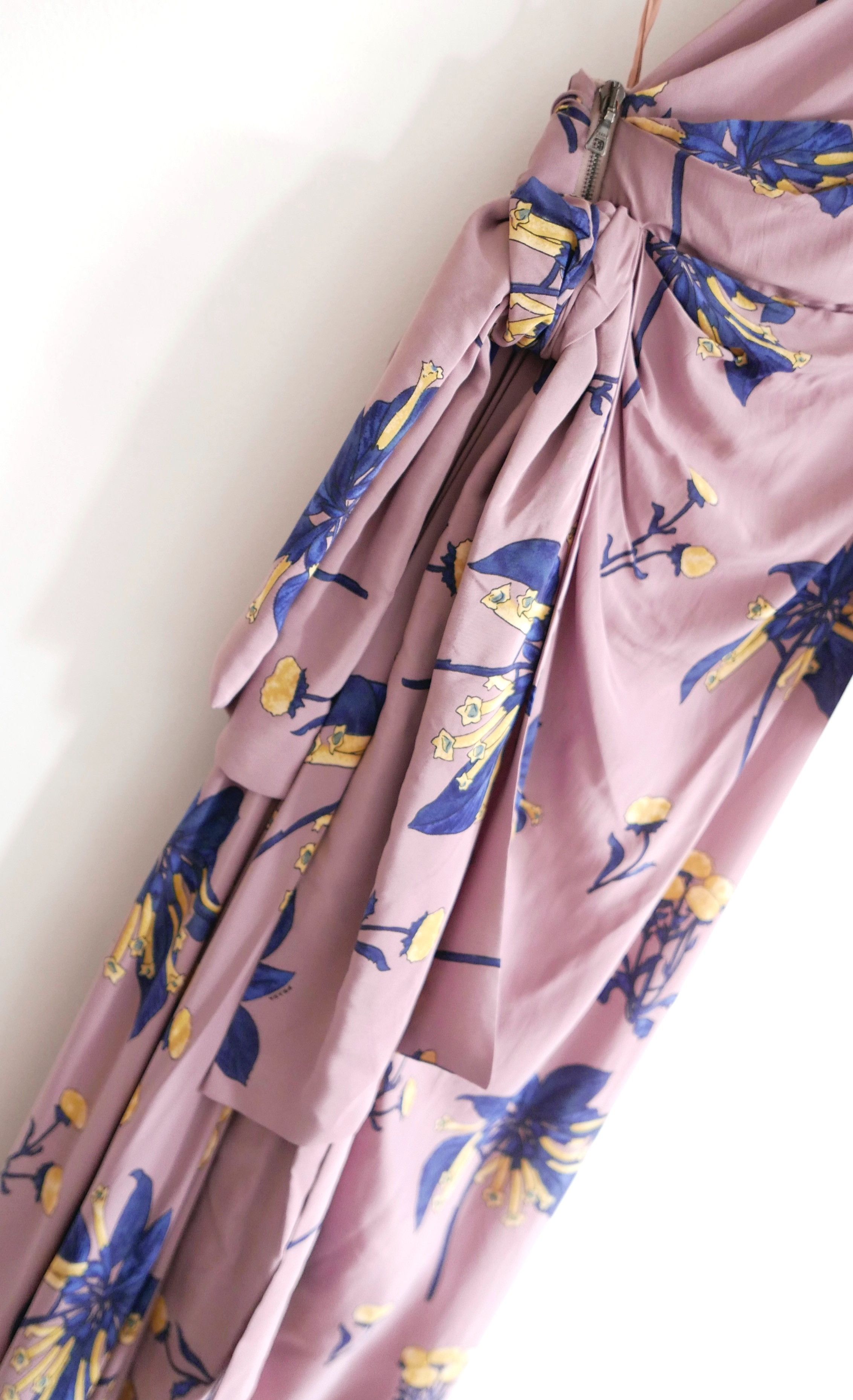Prada Prada Resort 2008 Honeysuckle Print One Sleeve Dress Size XS / US 0-2 / IT 36-38 - 5 Thumbnail
