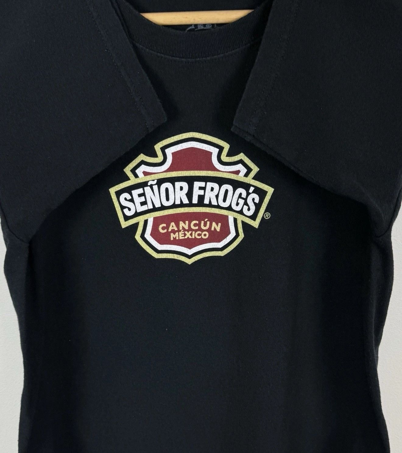 Other Senor Frog's Cancun Mexico Short Sleeve T-shirt Black Top Size US S / EU 44-46 / 1 - 4 Thumbnail