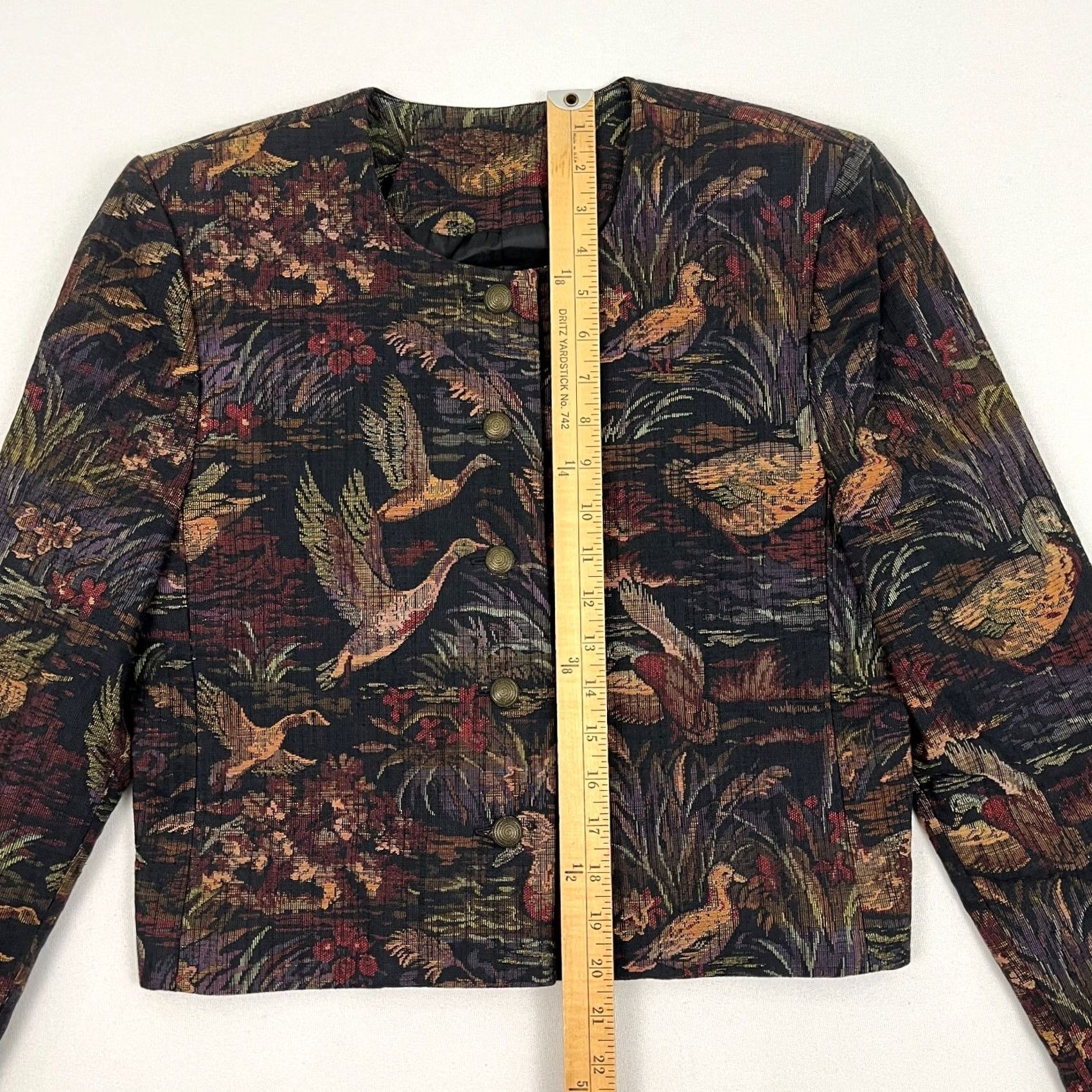 Lands' End VINTAGE Lands End Jacket Womens 8 Reg Cropped Duck Brocade Tapestry Blazer Preppy Jacket Size M / US 6-8 / IT 42-44 - 3 Thumbnail