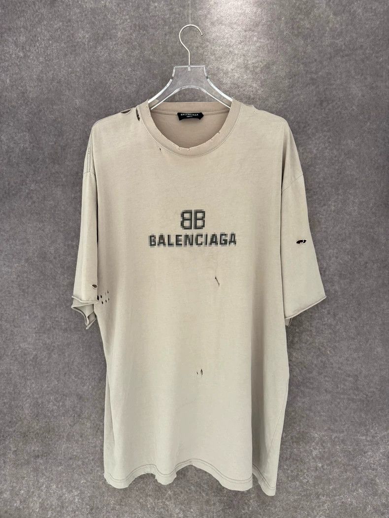 Balenciaga Balenciaga Mosaic damage letter logo short sleeve Size US M / EU 48-50 / 2 - 1 Thumbnail