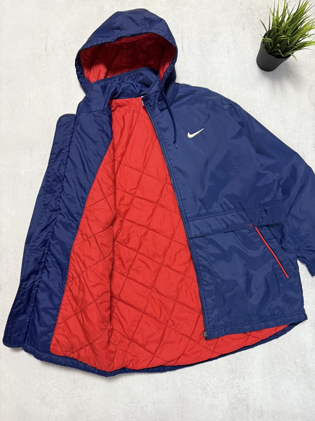 Nike × Vintage Vintage Nike Swoosh Jacket Windbreaker Big Logo Y2K 90s Size US S / EU 44-46 / 1 - 9 Thumbnail