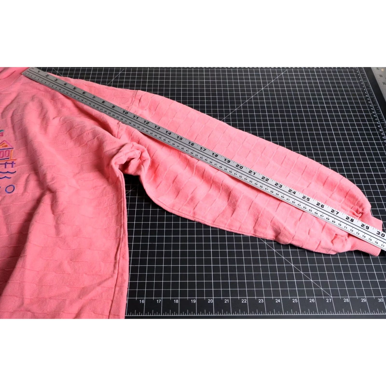 Vintage VINTAGE Crazy Shirts Sweatshirt Men Large Pink Collared 90s Graphic Print City San Francisco VTG Size US L / EU 52-54 / 3 - 7 Thumbnail