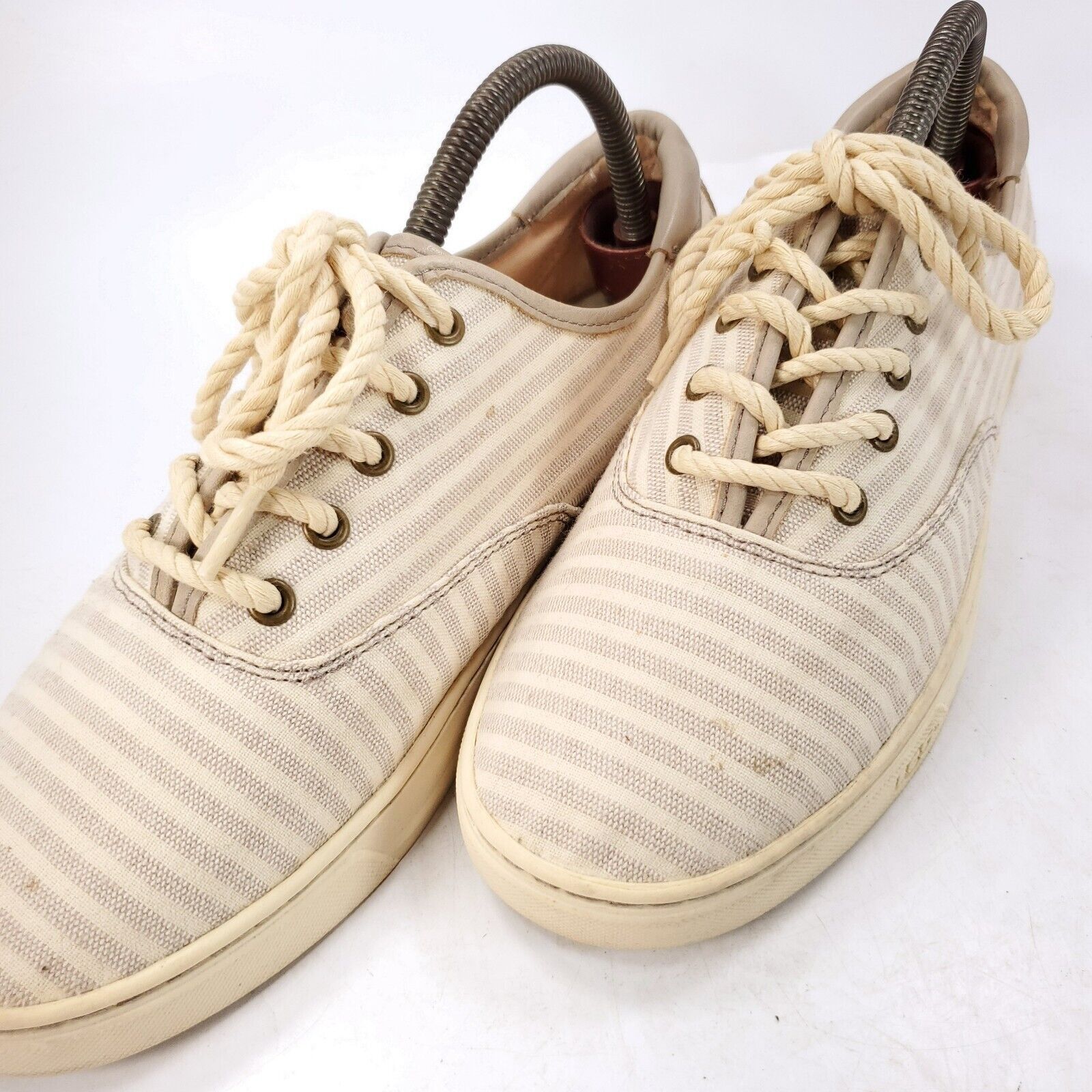Ugg UGG Australia Sneaker Shoe Womens Size 10 1007570 White Size US 10 / IT 40 - 8 Thumbnail