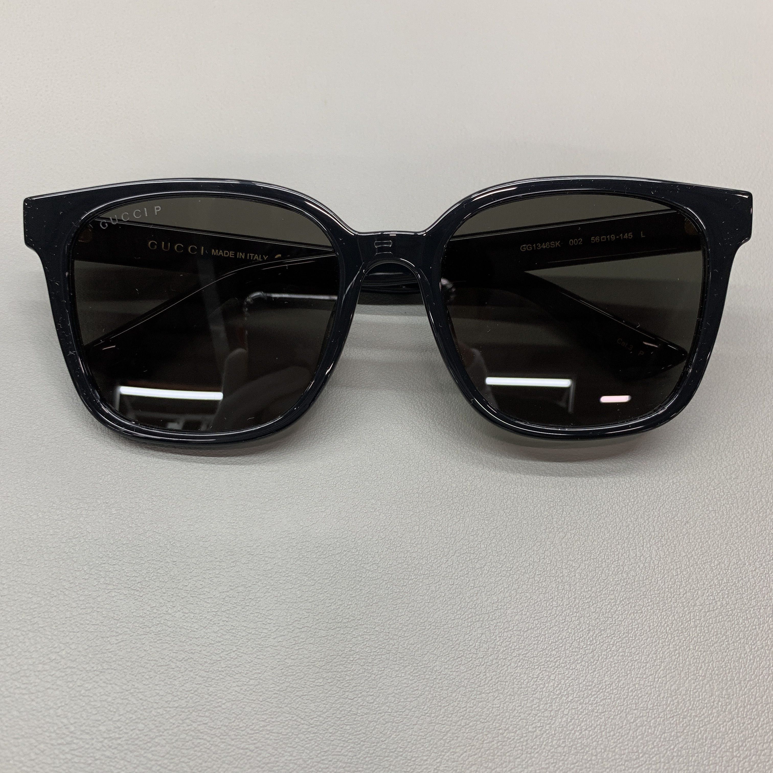 Gucci GUCCI Black Butterfly Shape Sunglasses for Men Size ONE SIZE - 1 Thumbnail