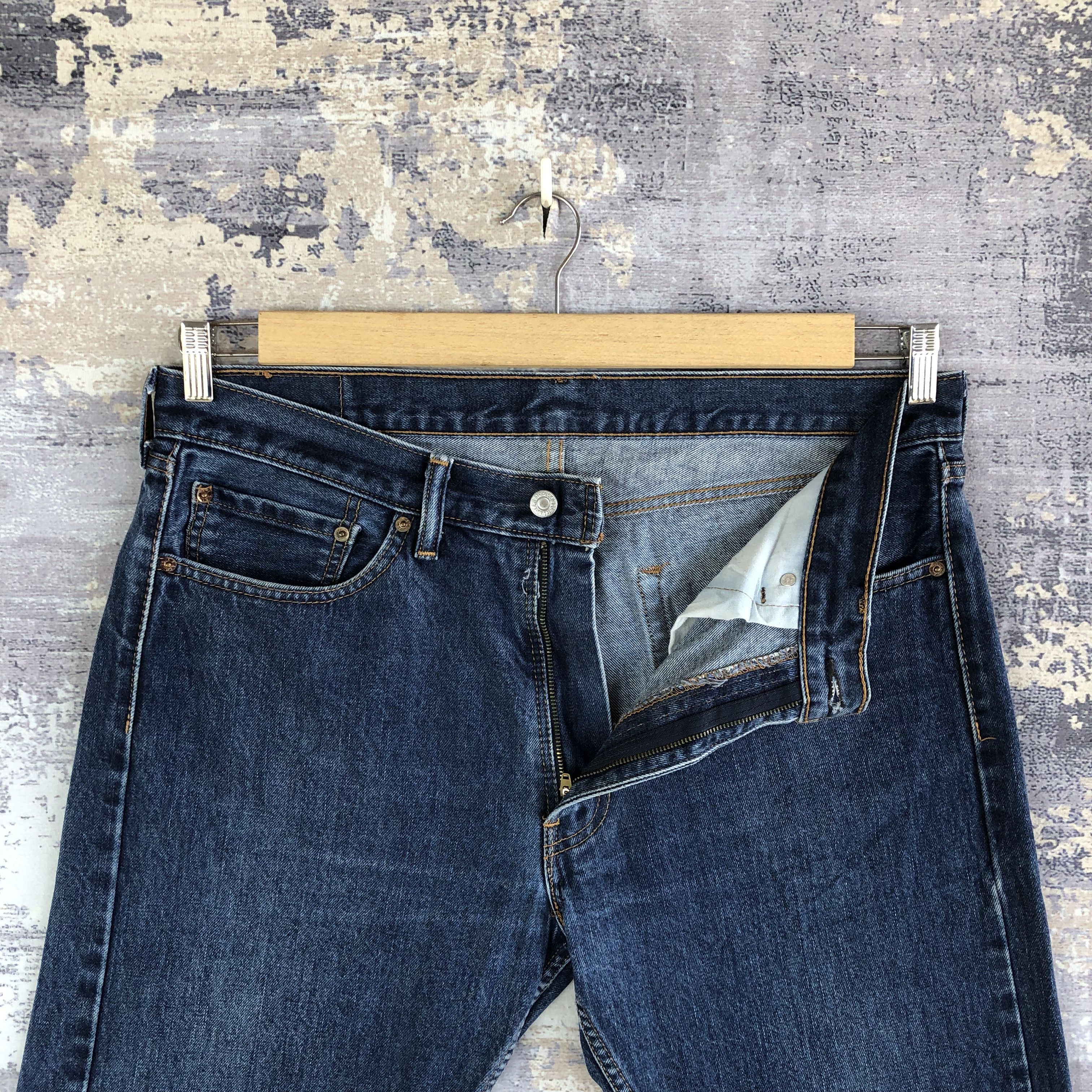 Levi's Vintage Levis 505 Jeans Levi's Faded Light Wash Denim Size US 36 / EU 52 - 6 Thumbnail