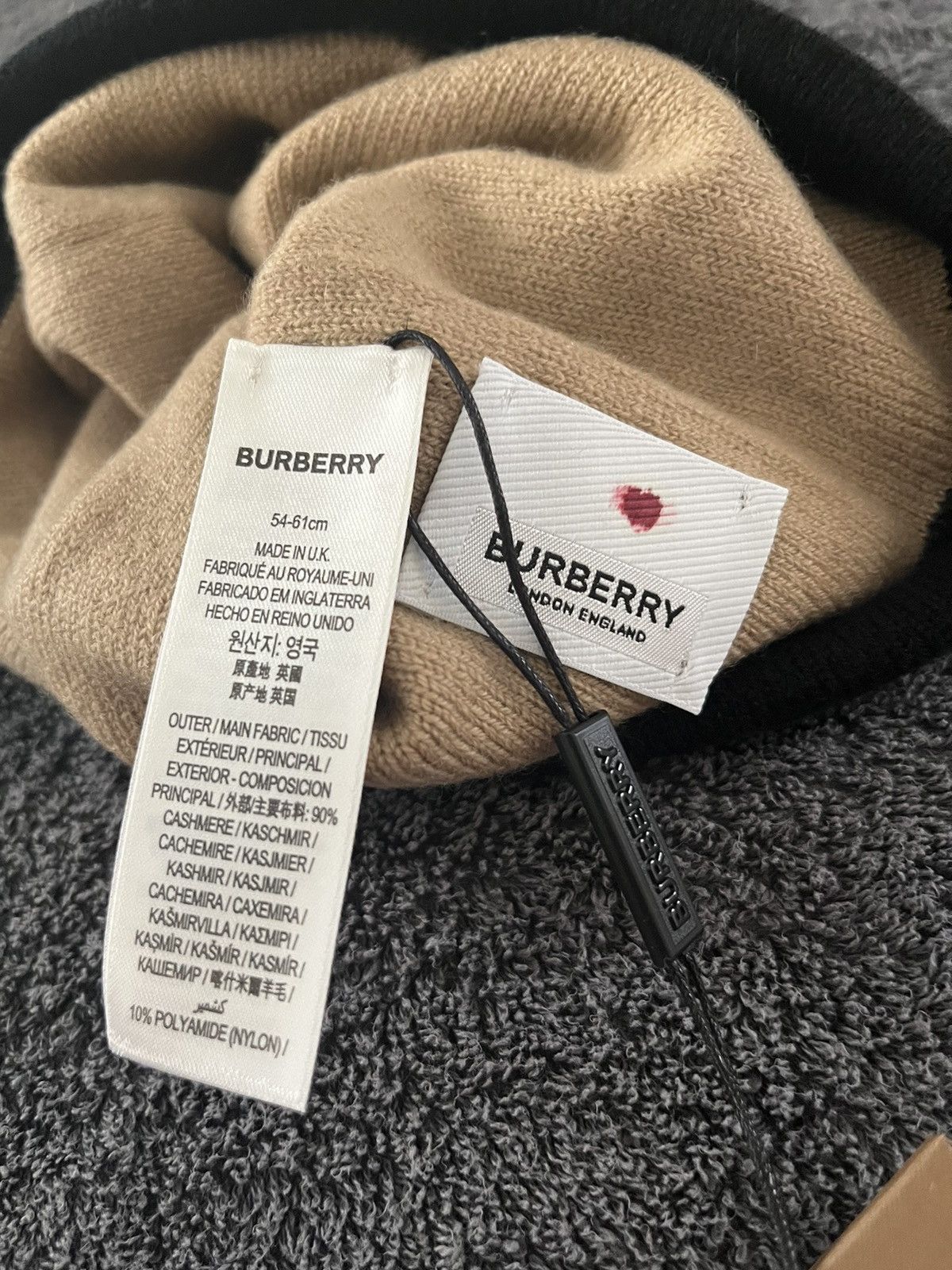 Burberry Burberry Logo Intarsia Cashmere Beanie Size ONE SIZE - 7 Thumbnail