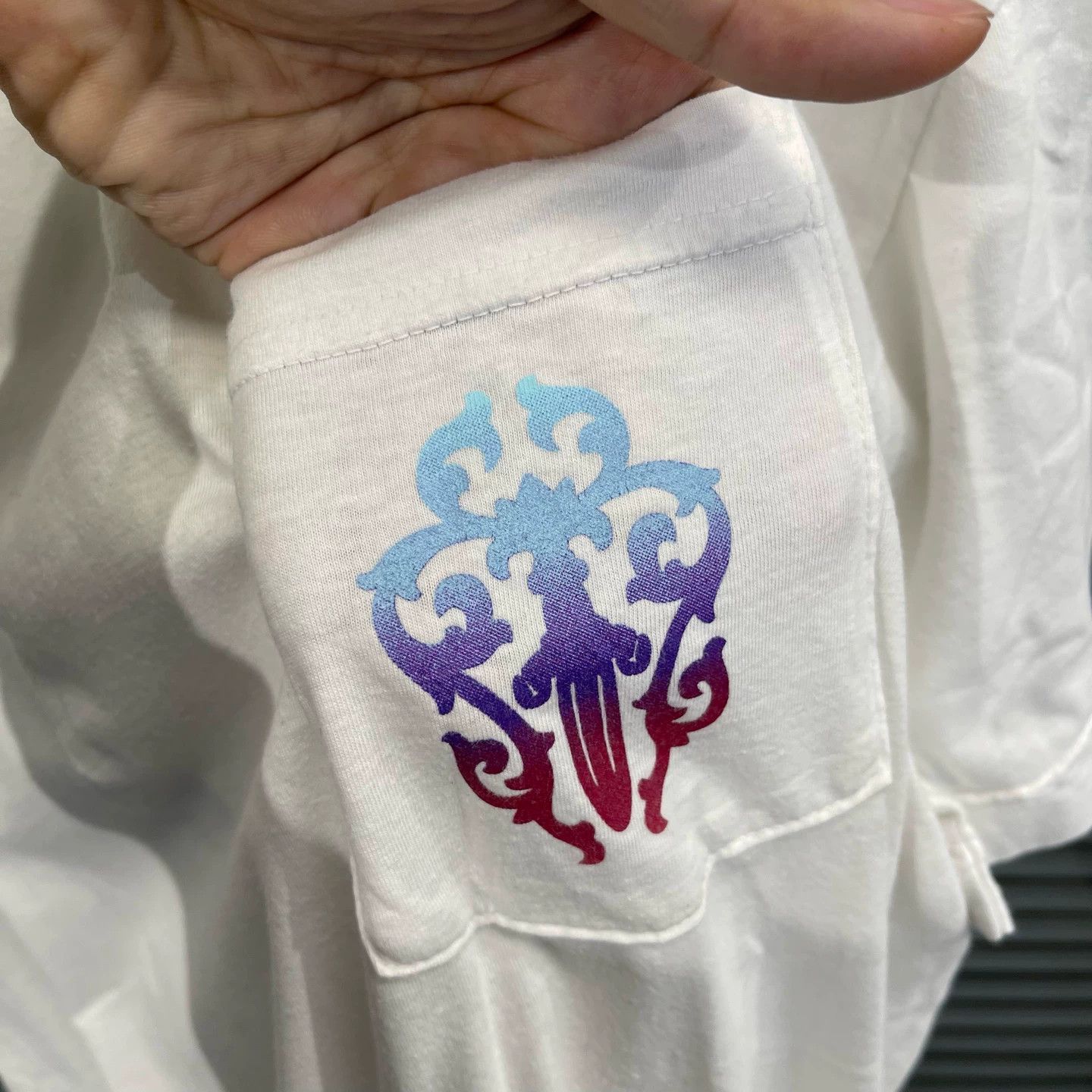 Chrome Hearts Chrome Hearts White Gradient Horseshoe XL 99 New SS Size US XL / EU 56 / 4 - 4 Thumbnail