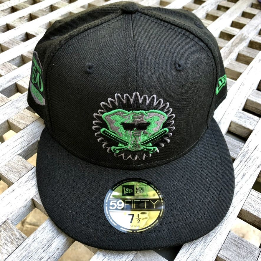 New Era Oakland Athletics A's Blackout Pop New Era 59FIFTY Hat 7 1/2 Size ONE SIZE - 2 Thumbnail
