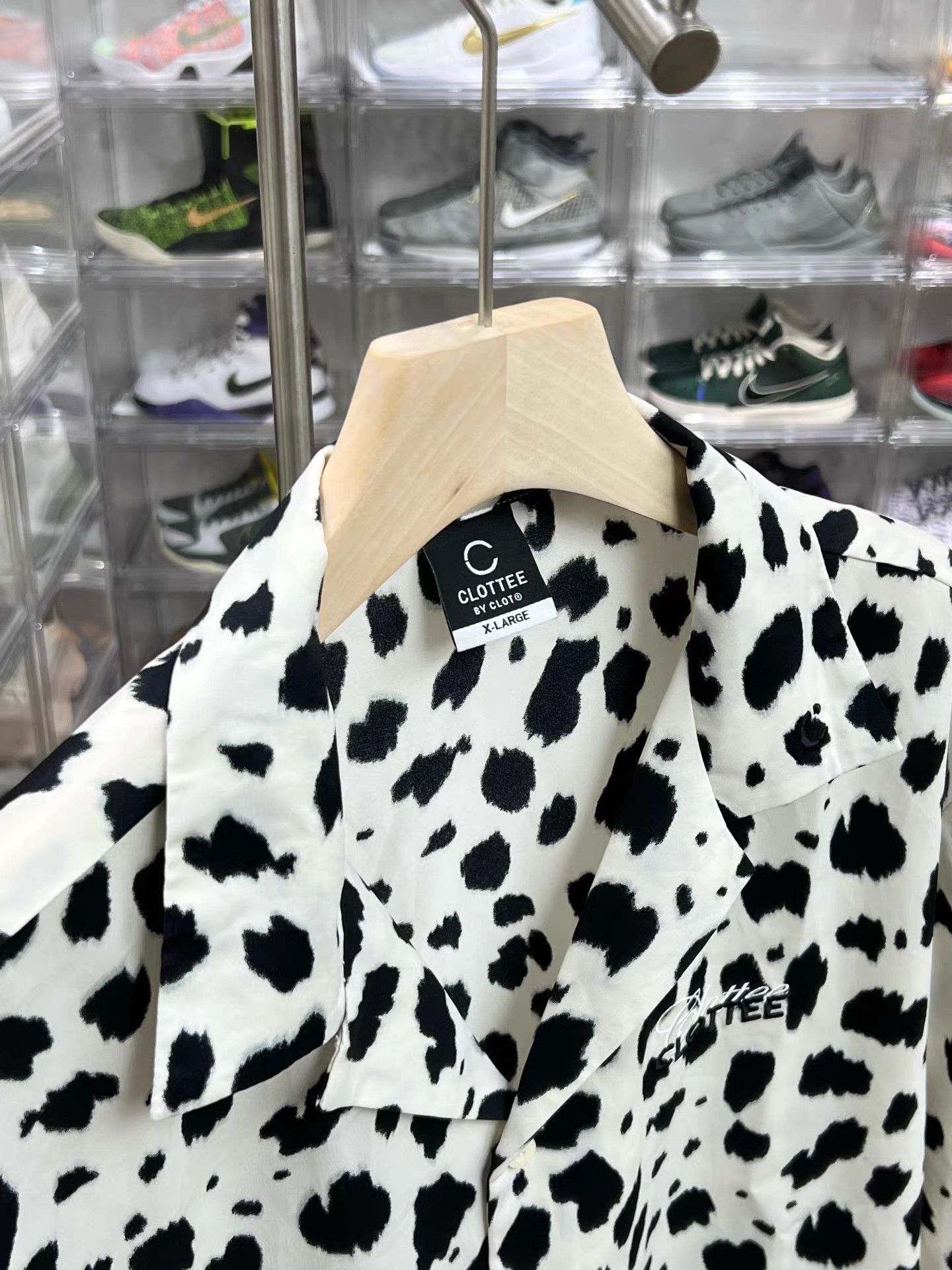 CLOT CLOT Leopard Print Short Sleeve Button-Down Shirt K15 Size US XL / EU 56 / 4 - 3 Thumbnail