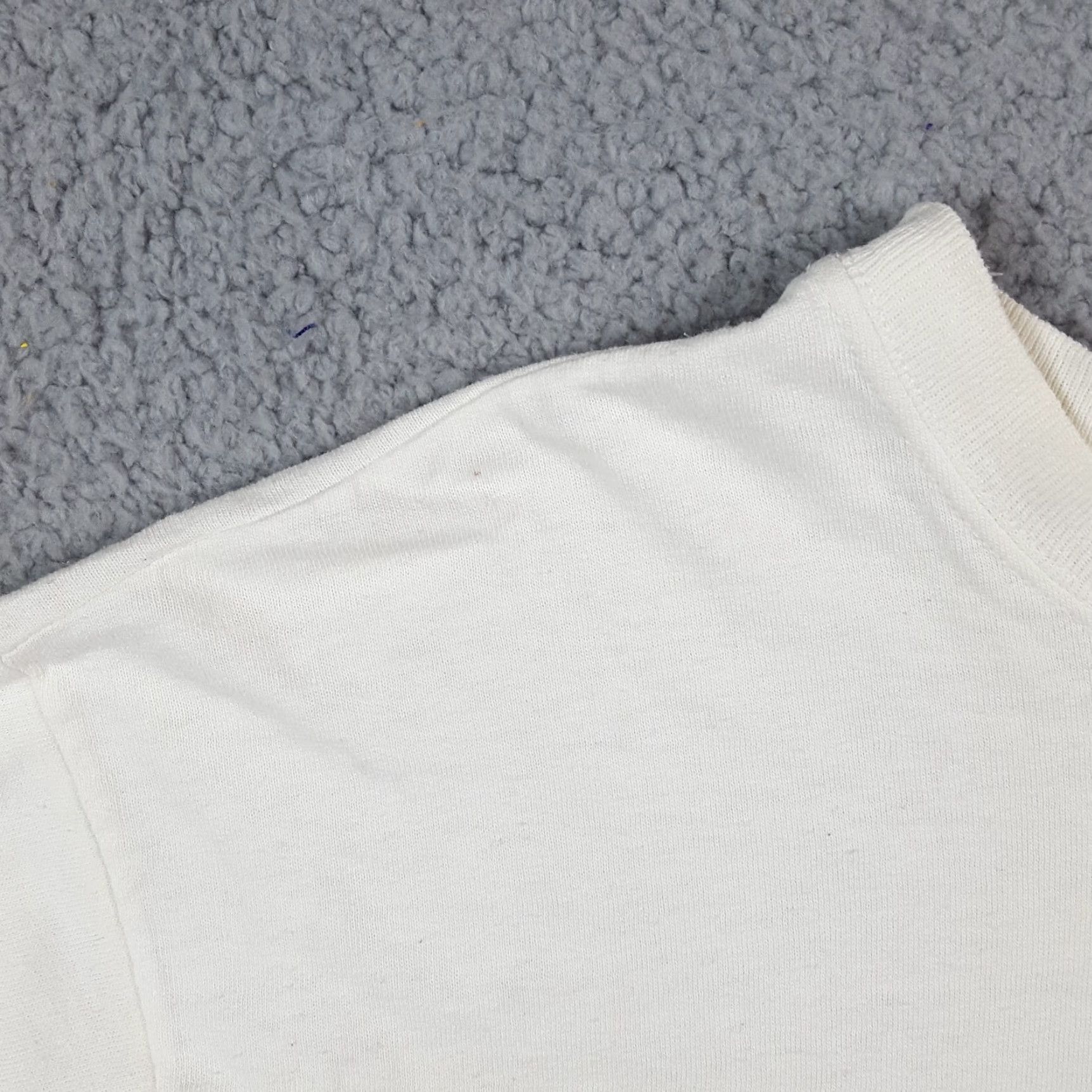 Reebok VINTAGE Reebok 90s Stars Cropped Athletic T-Shirt Women's Small White Short Sleeve Retro Y2K Size S / US 4 / IT 40 - 5 Thumbnail
