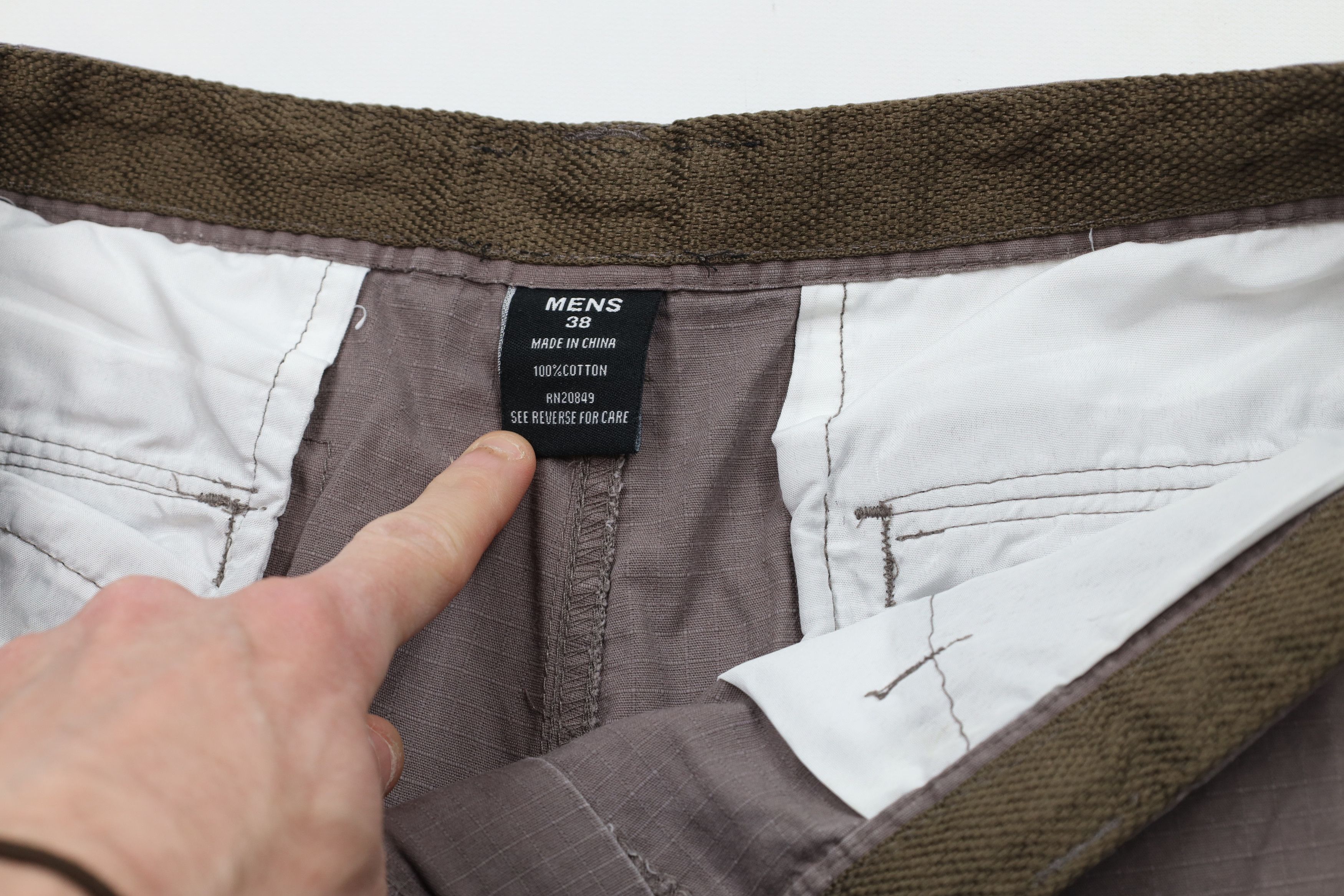 Vintage Vintage Y2K Streetwear Faded Ripstop Baggy Cargo Shorts Gray Size US 38 / EU 54 - 8 Thumbnail