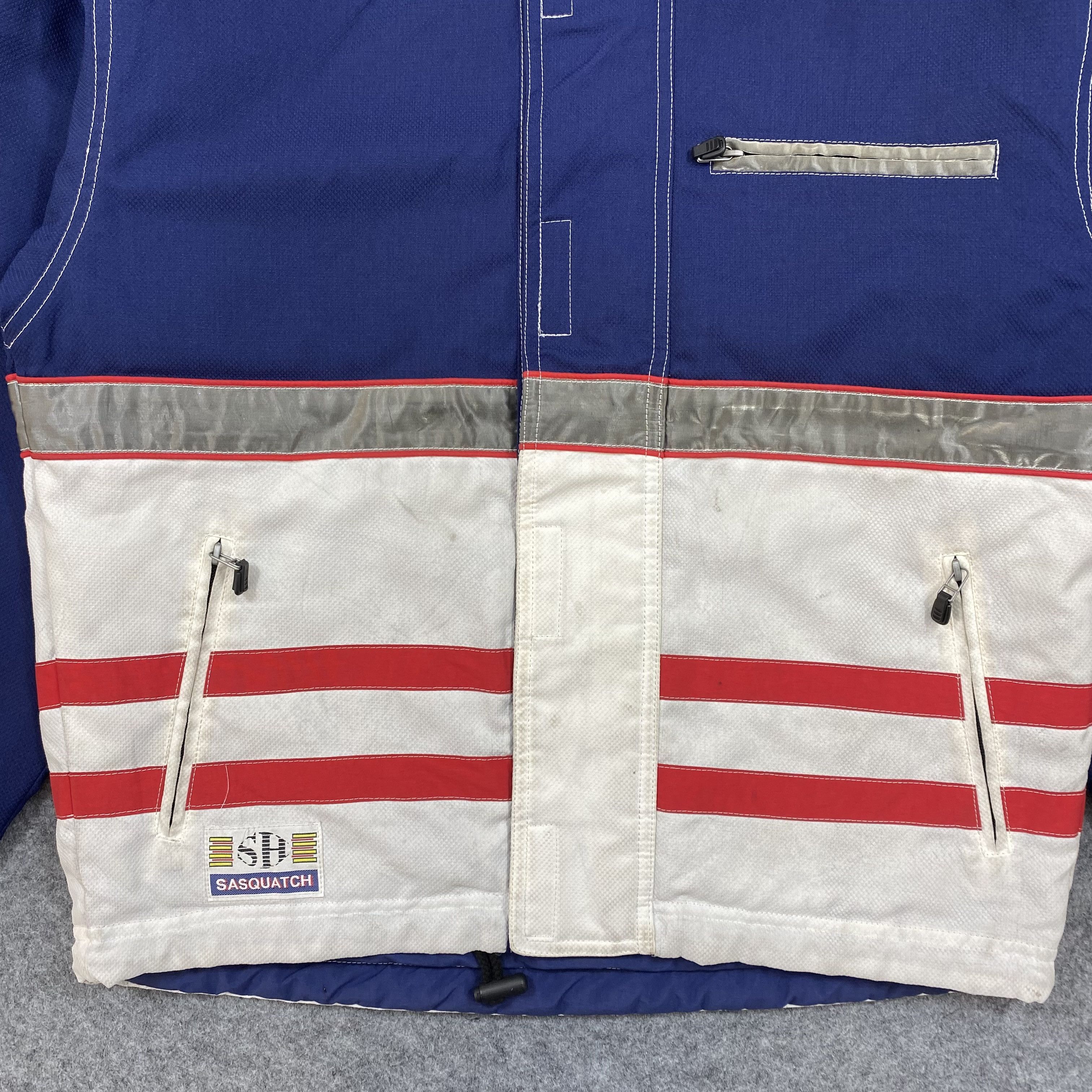Sasquatchfabrix 🔥offer me🔥vintage sasquatch ski jacket-j591 Size US L / EU 52-54 / 3 - 7 Thumbnail