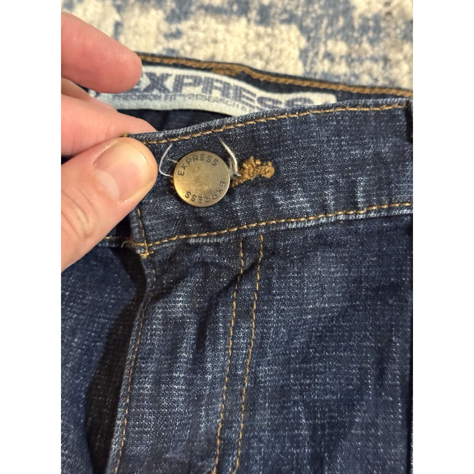 Express VINTAGE Y2K Express Jeans Sz 4 Low Rise Raver Buckle Straps Chain Precision Fit Size 27" / US 4 / IT 40 - 5 Thumbnail