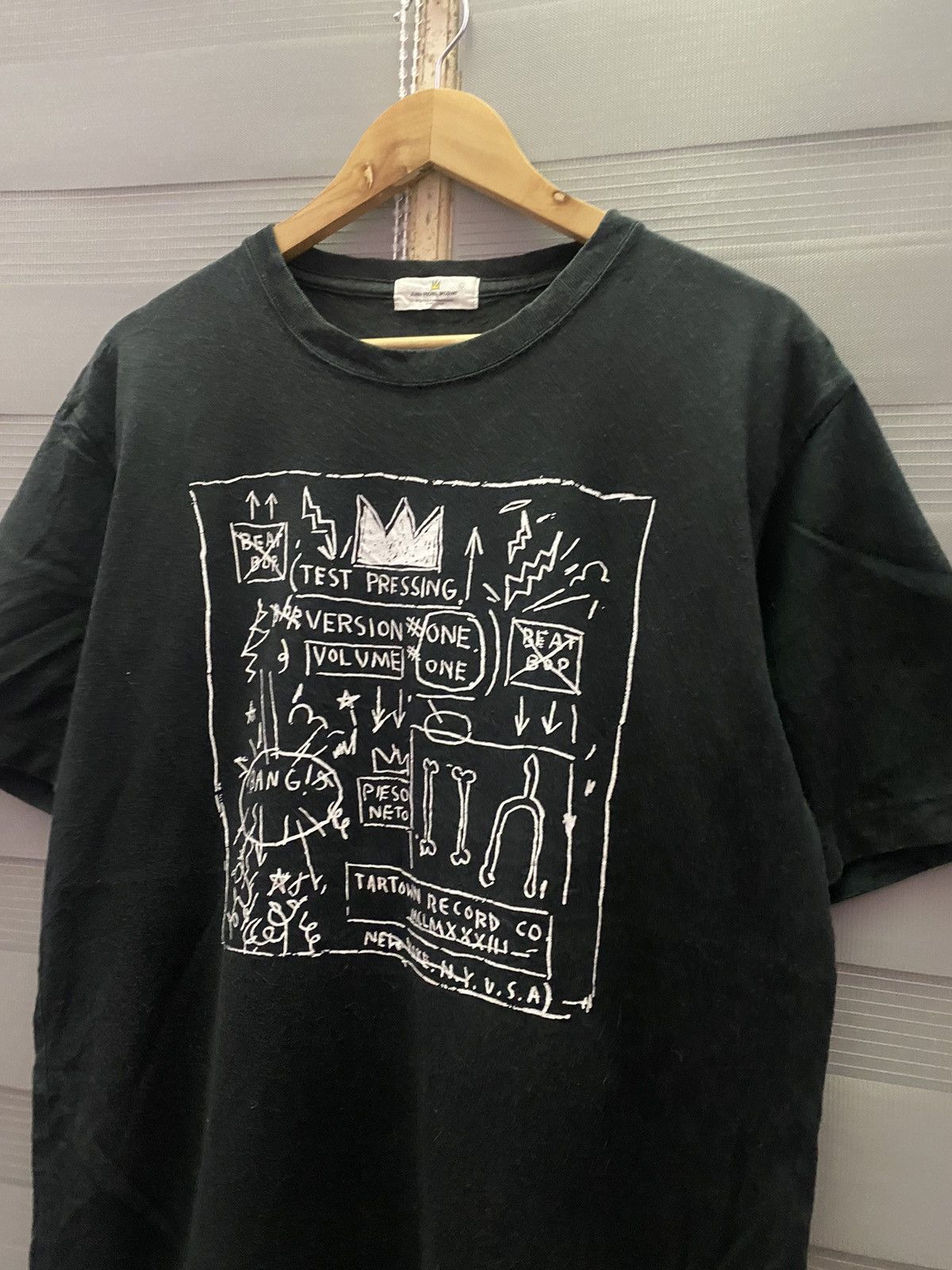 Jean-Michel Basquiat Vintage Jeans-Michel Basquiat Pop Art Mirror Prints Tshirt Size US L / EU 52-54 / 3 - 2 Thumbnail