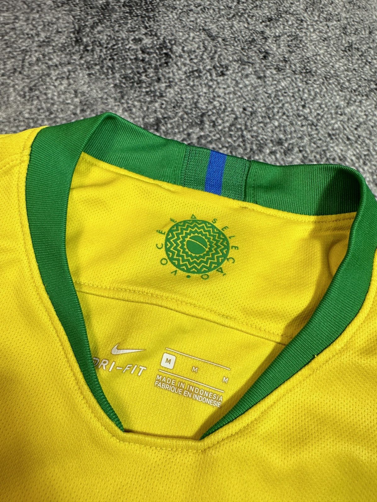 Nike × Vintage Vintage Nike Brazil Soccer Jersey Blokecore Style Rare M Size US M / EU 48-50 / 2 - 4 Thumbnail