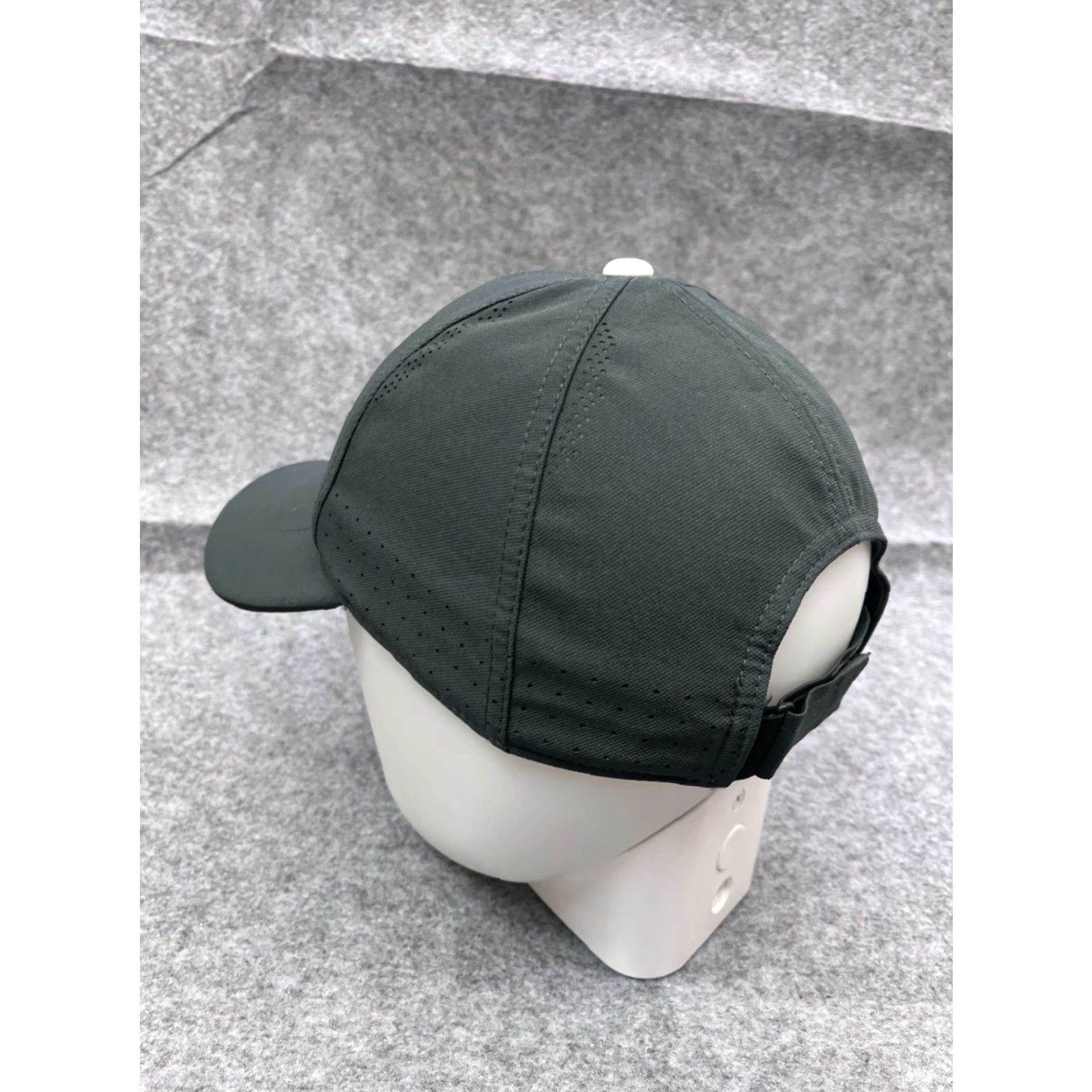 Nike Nike Field Hockey Hat Cap Strap Back Adult Gray Legacy91 Dri-Fit 100% Polyester Shirt? Size ONE SIZE - 5 Thumbnail