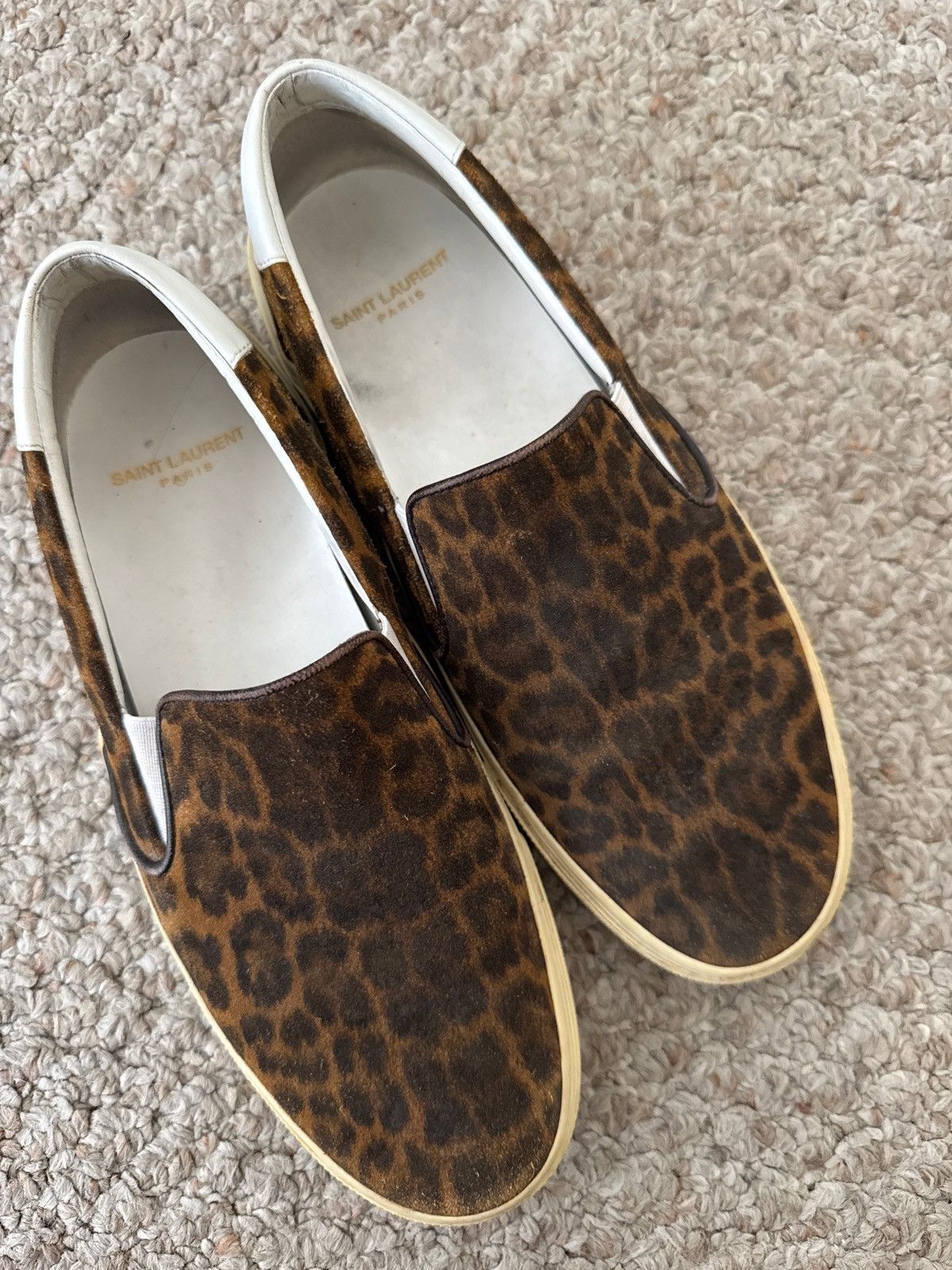 Saint Laurent Paris Saint Laurent Leopard Print Ladies Slip-On Shoes. Size US 8 / IT 38 - 1 Thumbnail