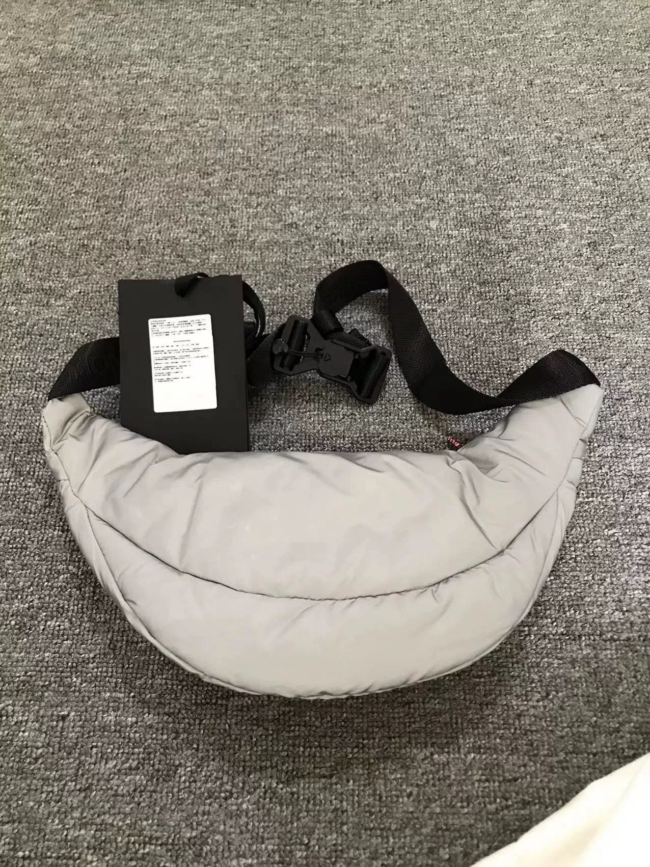 Moncler Moncler and Wander Reflective Fanny Pack Size ONE SIZE - 3 Thumbnail