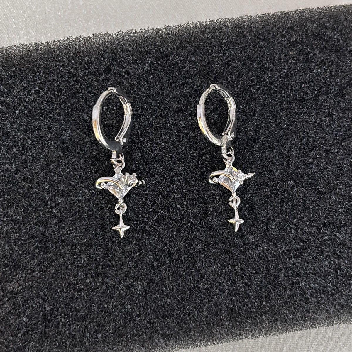 Other CZ Star Love Heart Dangle Drop Earrings for Women Size ONE SIZE - 2 Thumbnail