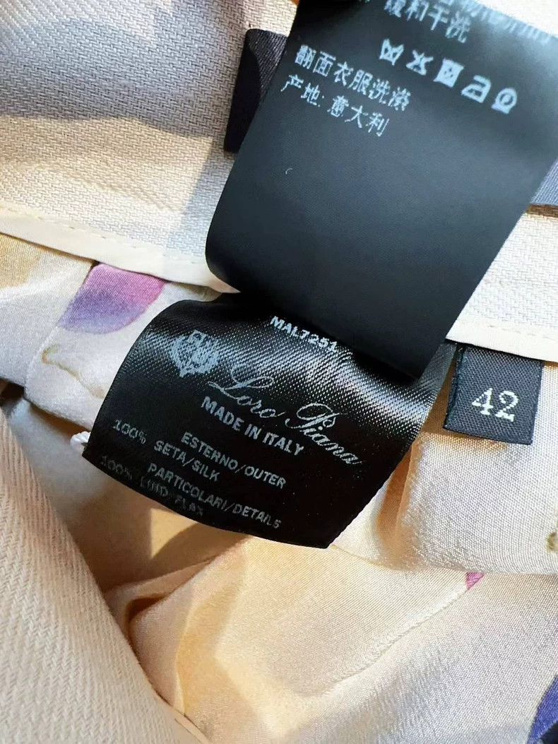 Loro Piana LORO PIANA Silk printed half length dress in nude color Size 27" / US 4 / IT 40 - 4 Thumbnail