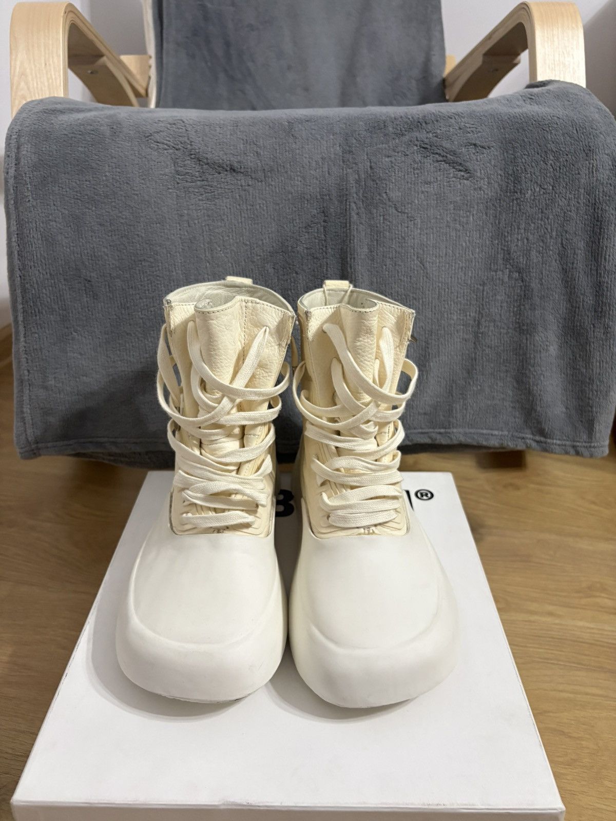 Ambush Design Ambush vulcanized high hi-top sneakers brand new Size US 7 / EU 40 - 3 Thumbnail