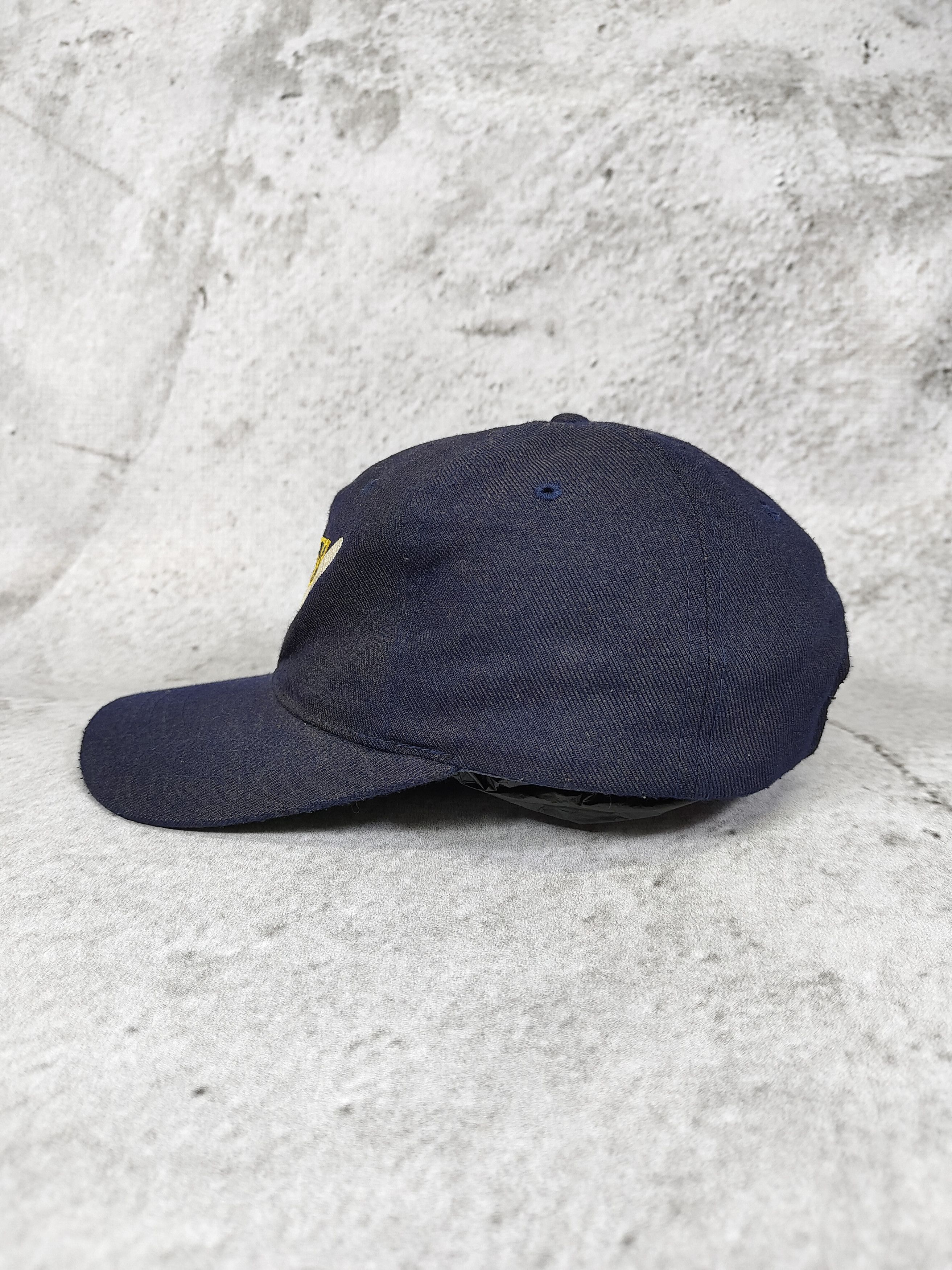 MLB 90s Doosan Bears- Embroidered Logo Navy Korean Baseball Cap Size ONE SIZE - 2 Thumbnail