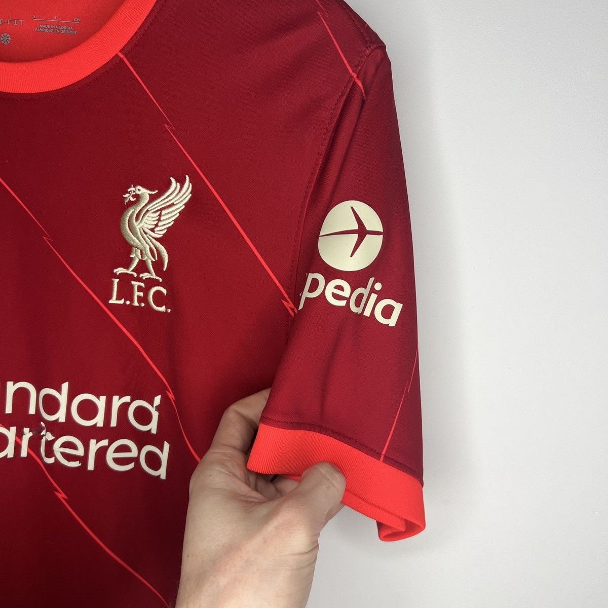 New Balance Vintage New Balance Liverpool Soccer Jersey Football Tee Y2K Size US S / EU 44-46 / 1 - 6 Thumbnail