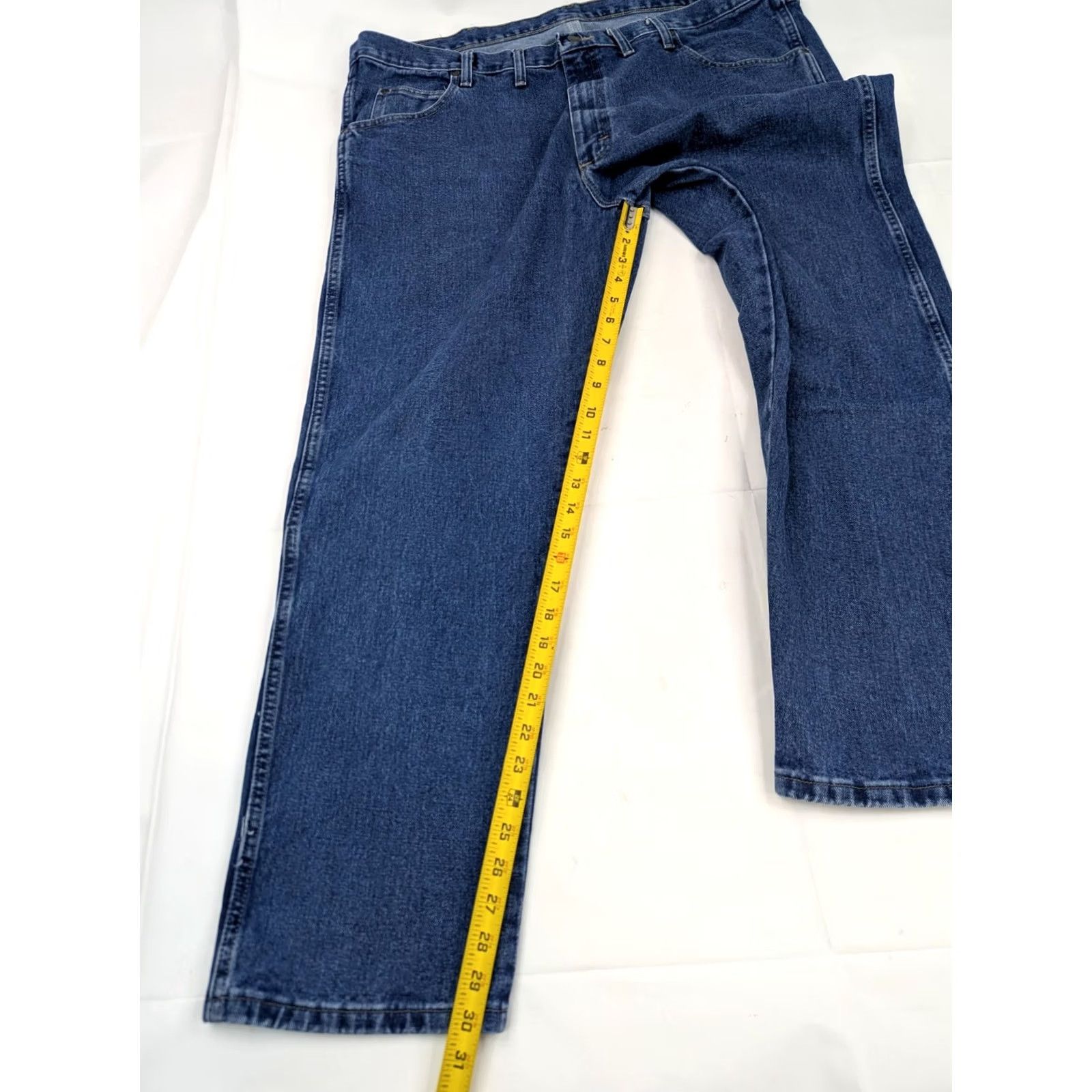 Wrangler Wrangler Rugged Wear Relaxed Fit Jeans Men 44x30 Denim Workwear 5-Pocket Solid Blue Leather? No Size US 44 / EU 60 - 3 Thumbnail