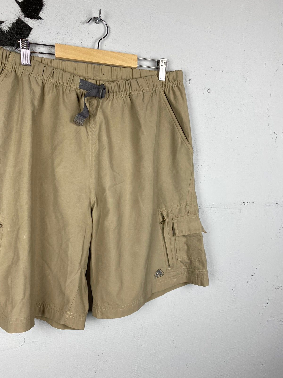 Pre-owned Nike Acg X Vintage Nike Acg Cargo Utility Shorts In Sand