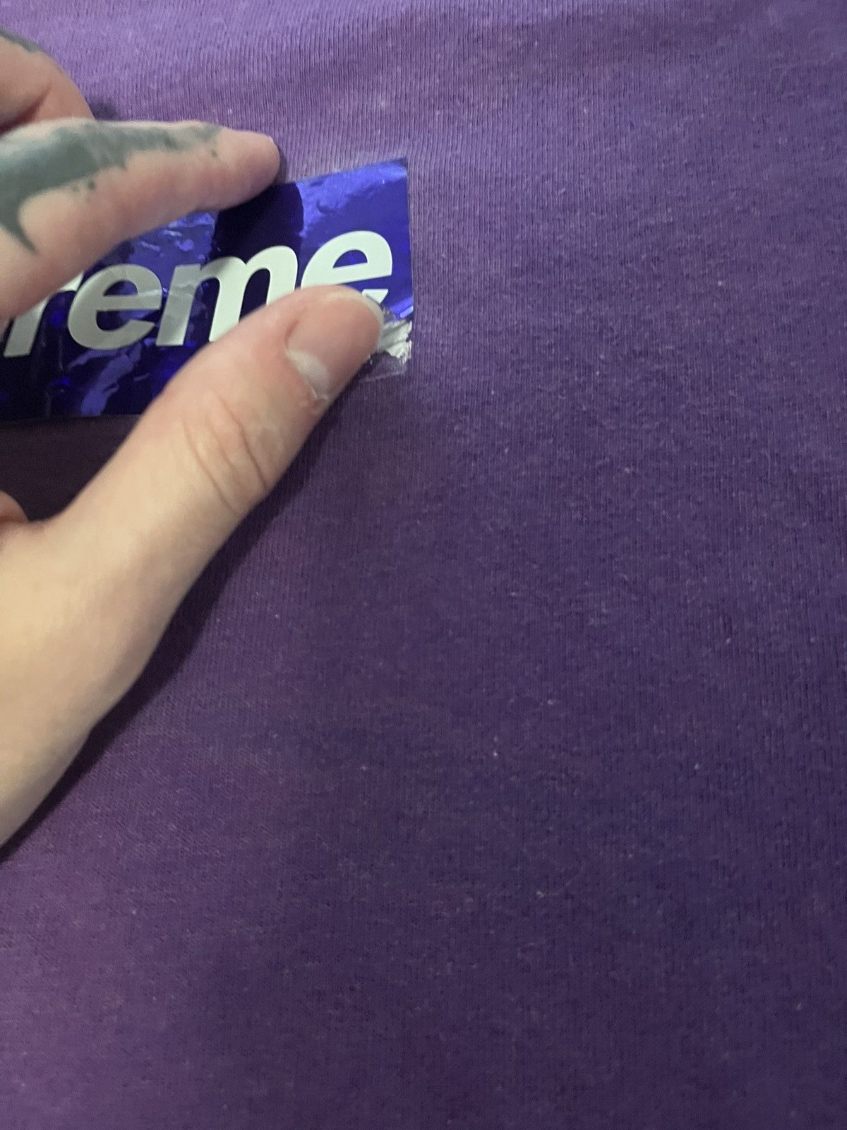 Supreme Supreme holographic box logo tee purple Size US L / EU 52-54 / 3 - 5 Thumbnail