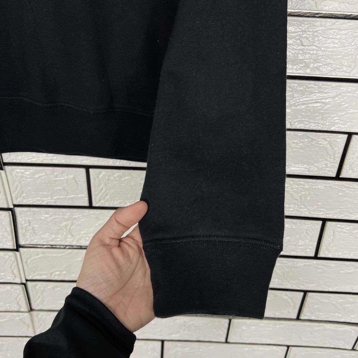 Peanuts UNIQLO X PEANUTS Big Logo Crewneck Sweatshirt #4066-C185 Size US L / EU 52-54 / 3 - 8 Thumbnail