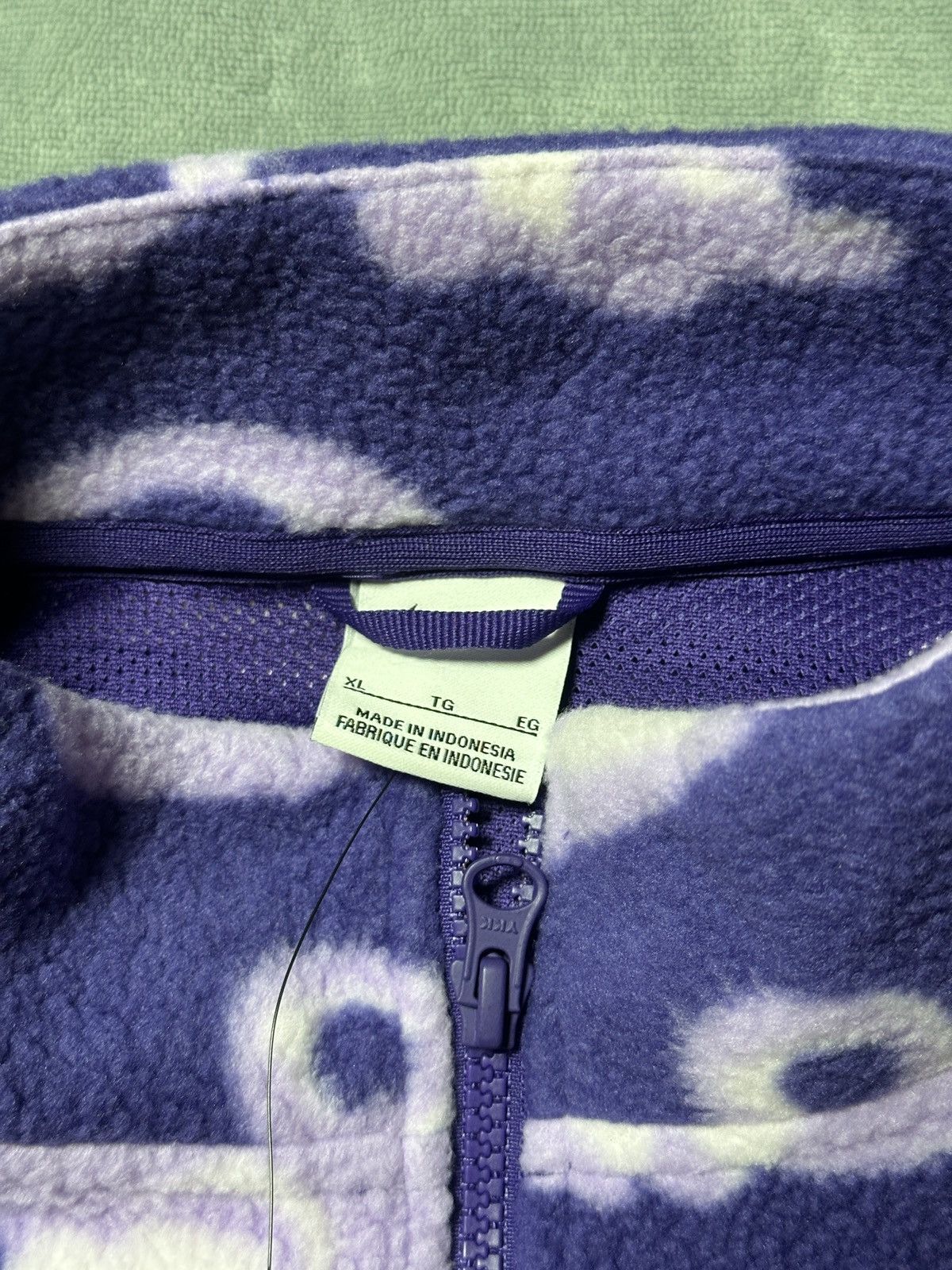 Nike Lebron James Nike Fleece Purple XL NWT Chess Pawn RARE Size US XL / EU 56 / 4 - 2 Thumbnail