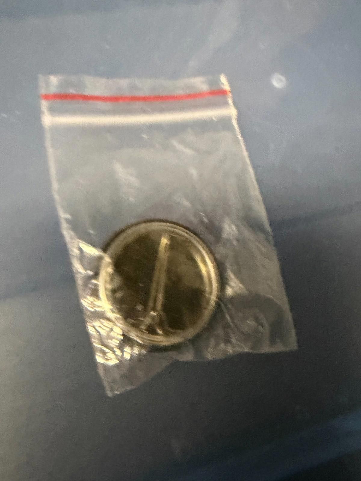 Other Supreme Too Drunk to Fck Dead Kennedys button pin Size ONE SIZE - 2 Thumbnail