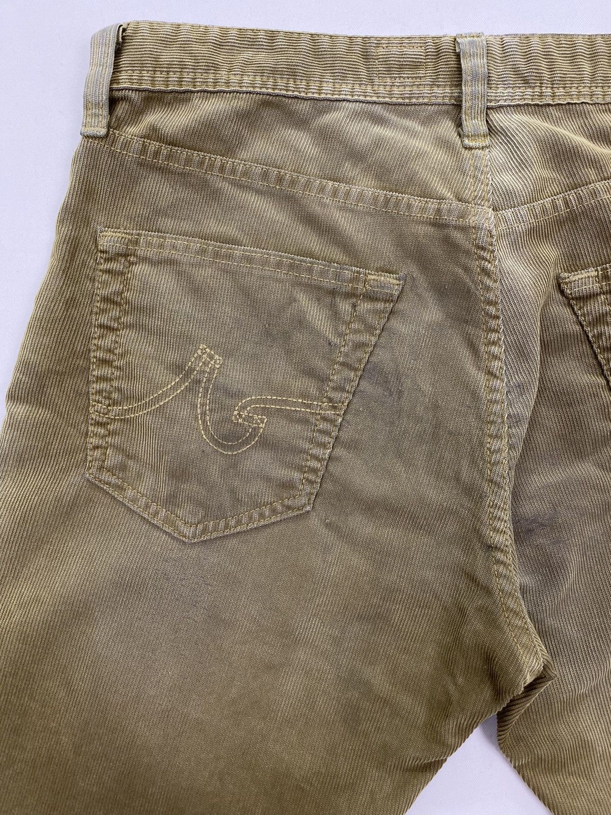 AG Adriano Goldschmied AG Adriano Goldschmied Dirty Distressed Corduroy Pant Size US 32 / EU 48 - 21 Thumbnail