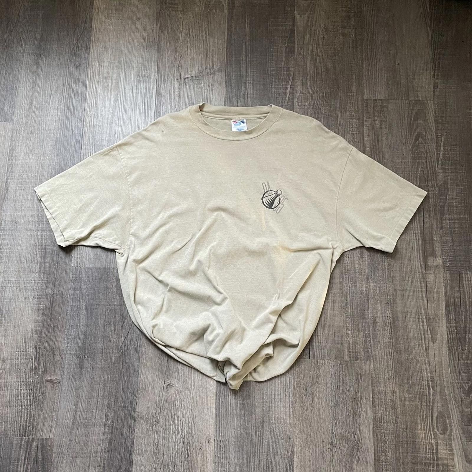 Hanes HANES • VNTG Single Stitch "1995 Bowling" Tee (XL) Size US XL / EU 56 / 4 - 1 Thumbnail