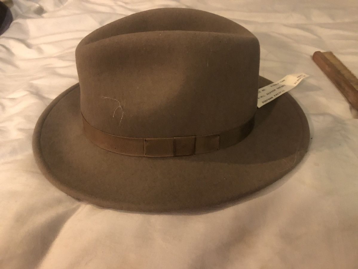 Vintage Brand new fedora Size ONE SIZE - 1 Thumbnail