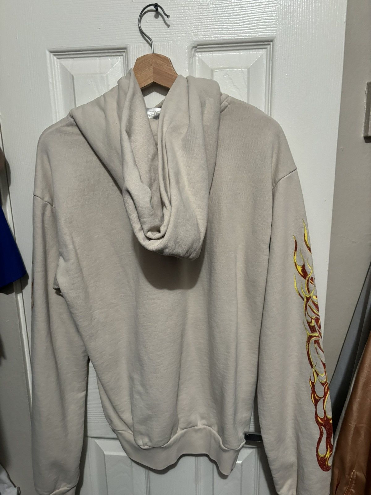 basketcase gallery Basketcase gallery beyblade hoodie Size US S / EU 44-46 / 1 - 6 Thumbnail