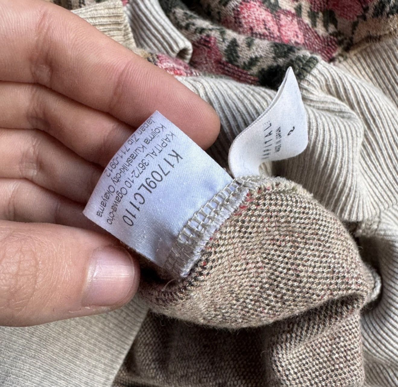 Kapital Kapital gobelin rose jacquard floral crewneck size M Size US M / EU 48-50 / 2 - 4 Thumbnail