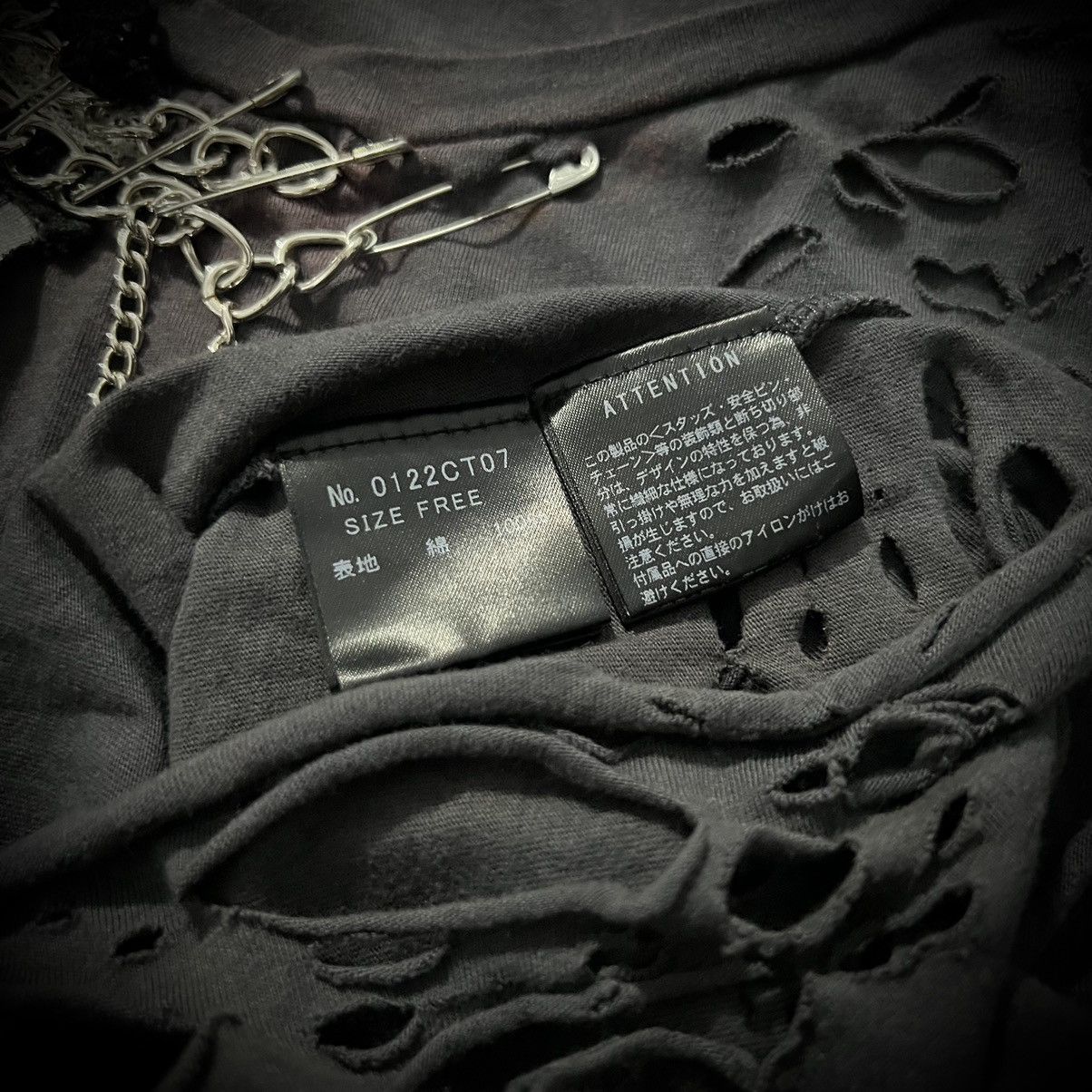 Hysteric Glamour Hysteric Glamour Thrashed Safety Pins Shirt Size US S / EU 44-46 / 1 - 5 Thumbnail