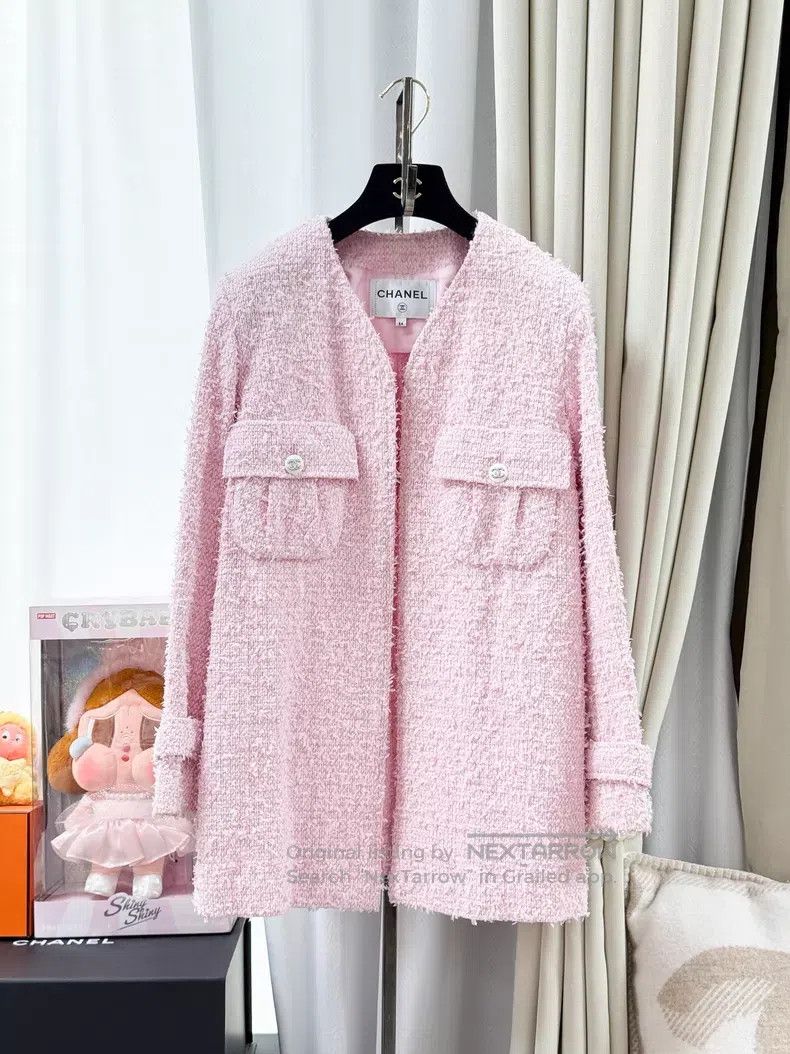 Chanel Chanel 21C early spring vacation cherry blossom pink tweed Size XXS / US 00 / IT 34 - 1 Thumbnail