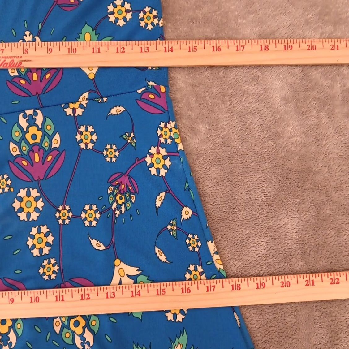 Vintage LuLaRoe Maxi Skirt XS Blue Floral Long Pull On Womens Regular Skirt Long Blue Floral Stretch Vintage No N/A Size 26" / US 2 / IT 38 - 3 Thumbnail
