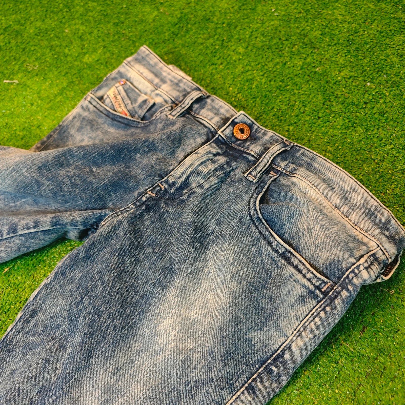 Diesel Diesel Skinzee-low Jeans Womens 30x32 stone wash super slim Size 30" / US 8 / IT 44 - 12 Thumbnail
