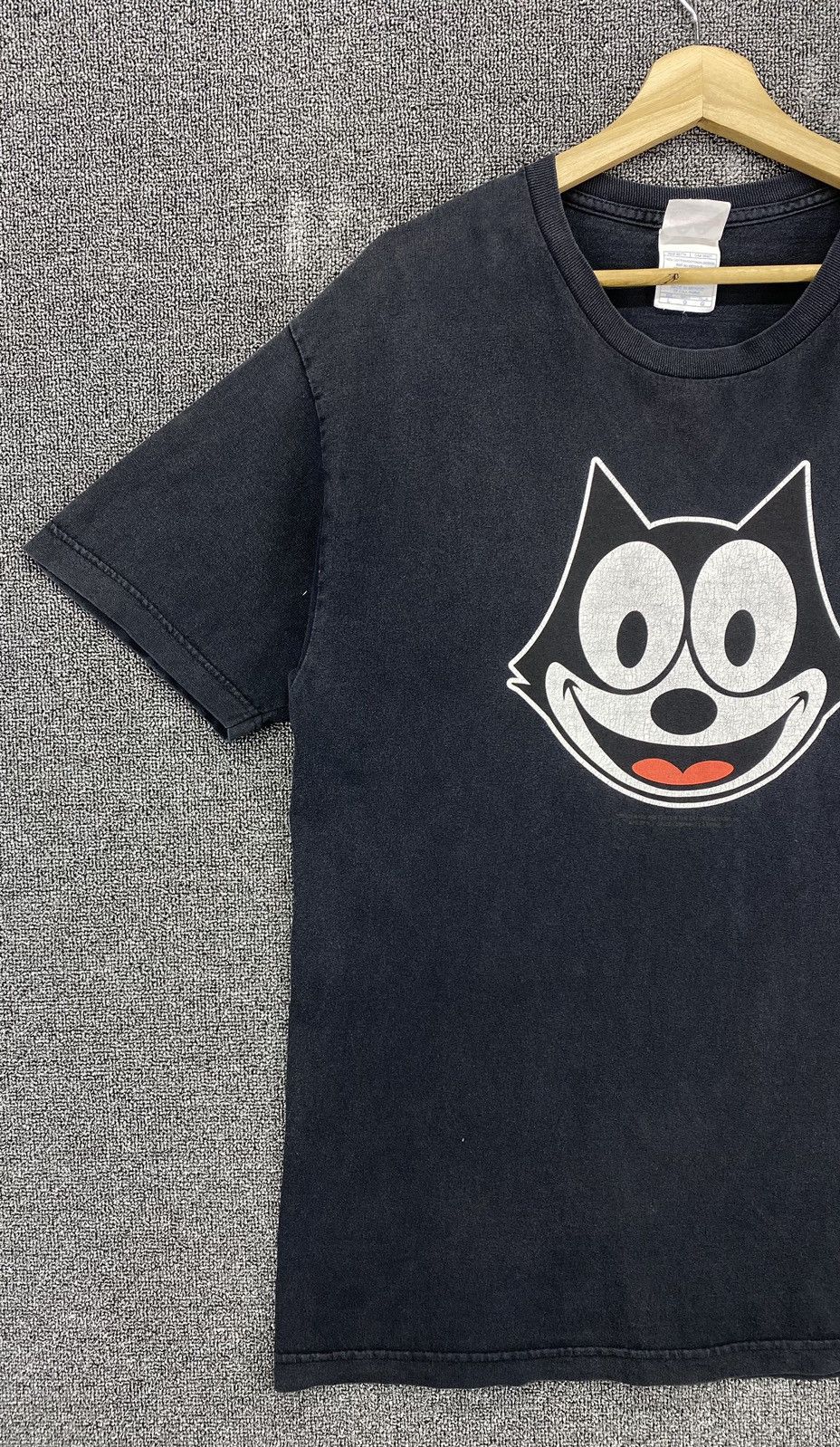 Vintage Vintage Felix Smiley The Black Cat Tees T Shirts Size US L / EU 52-54 / 3 - 3 Thumbnail