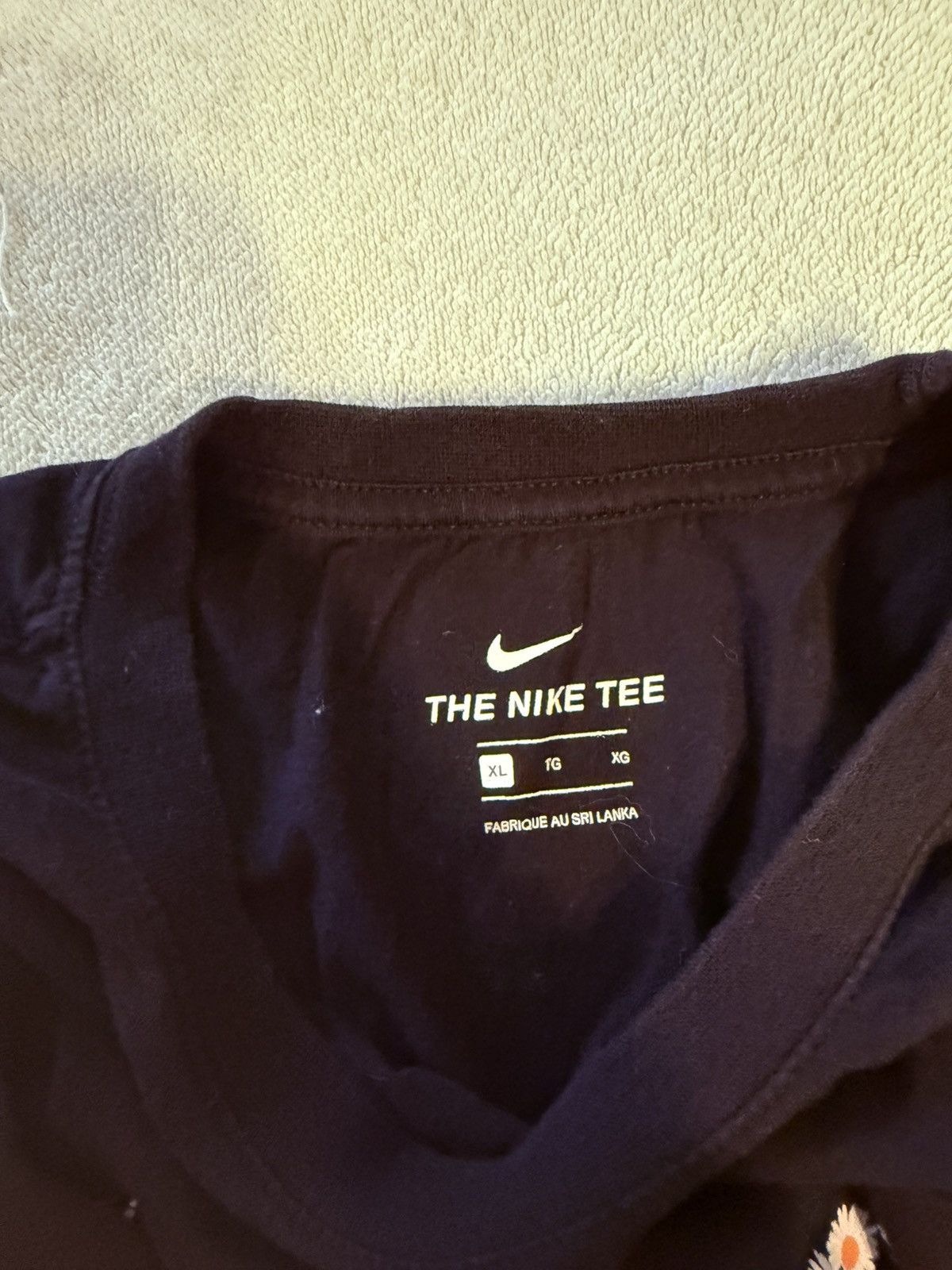 Nike Nike Flower Logo Tee Size US XL / EU 56 / 4 - 3 Thumbnail