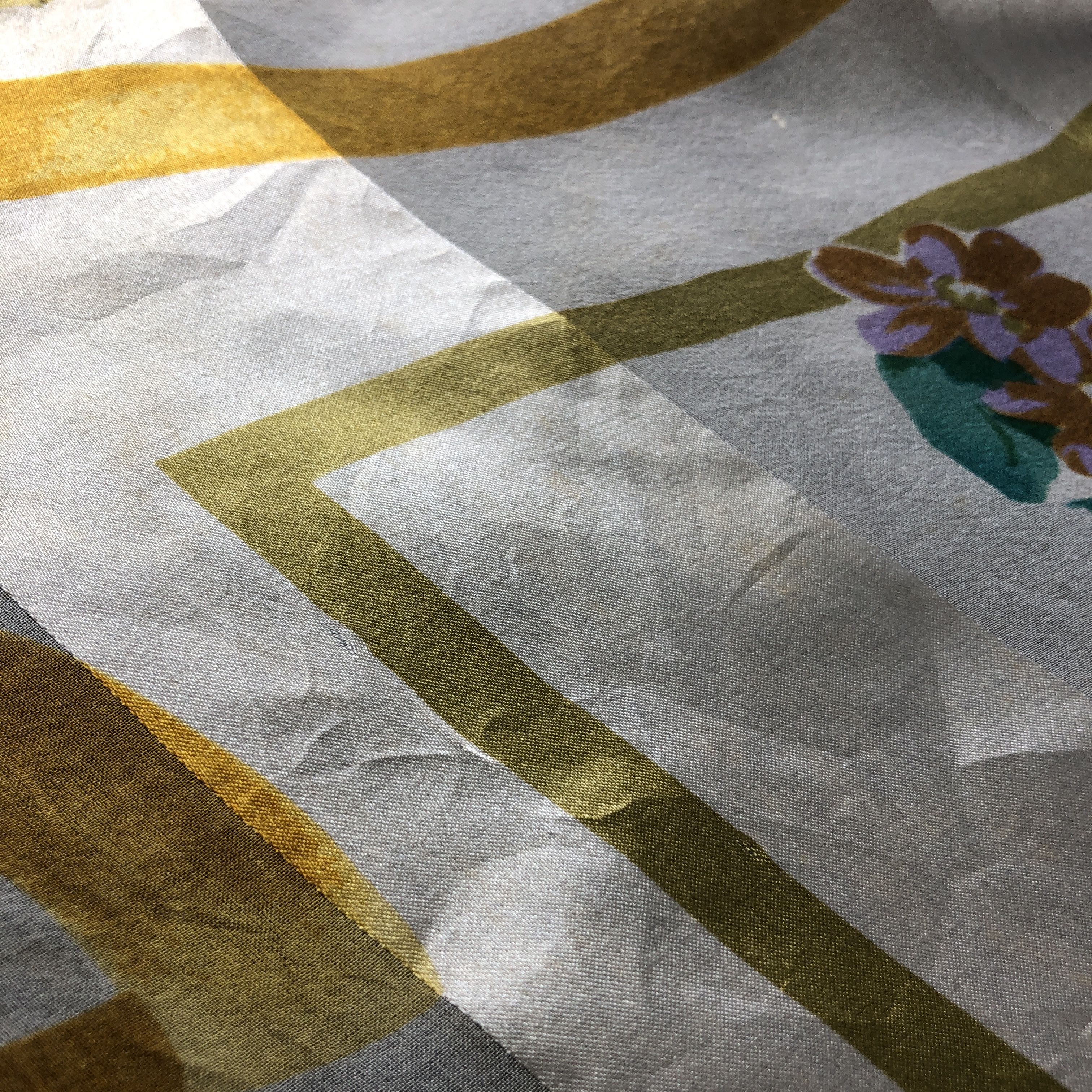 Pierre Balmain Vintage Pierre Balmain Floral Silk Scarf M1213 Size ONE SIZE - 8 Thumbnail