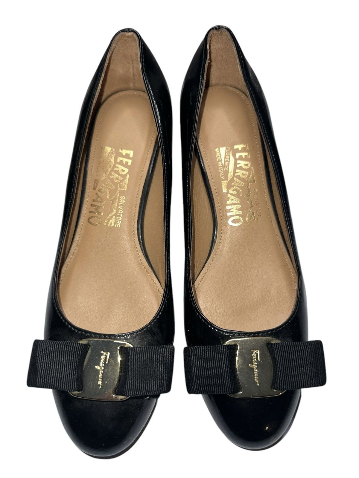 Salvatore Ferragamo Salvatore Ferragamo Black Leather Vera Bow Pump Heel SZ 5D Size US 5 / IT 35 - 2 Thumbnail