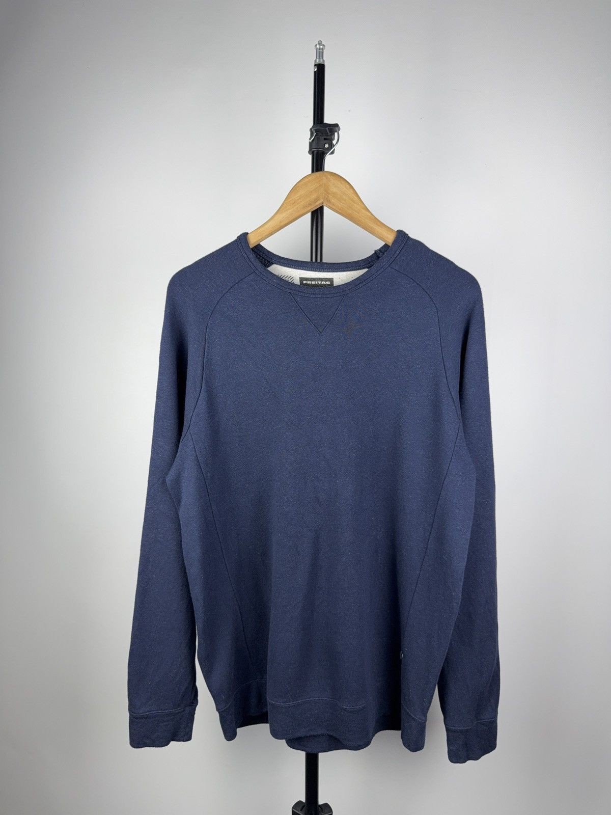Freitag ♻️ECO Vintage 00s E830 Freitag Portugal Unisex Y2K sweatshirt Size US L / EU 52-54 / 3 - 1 Thumbnail